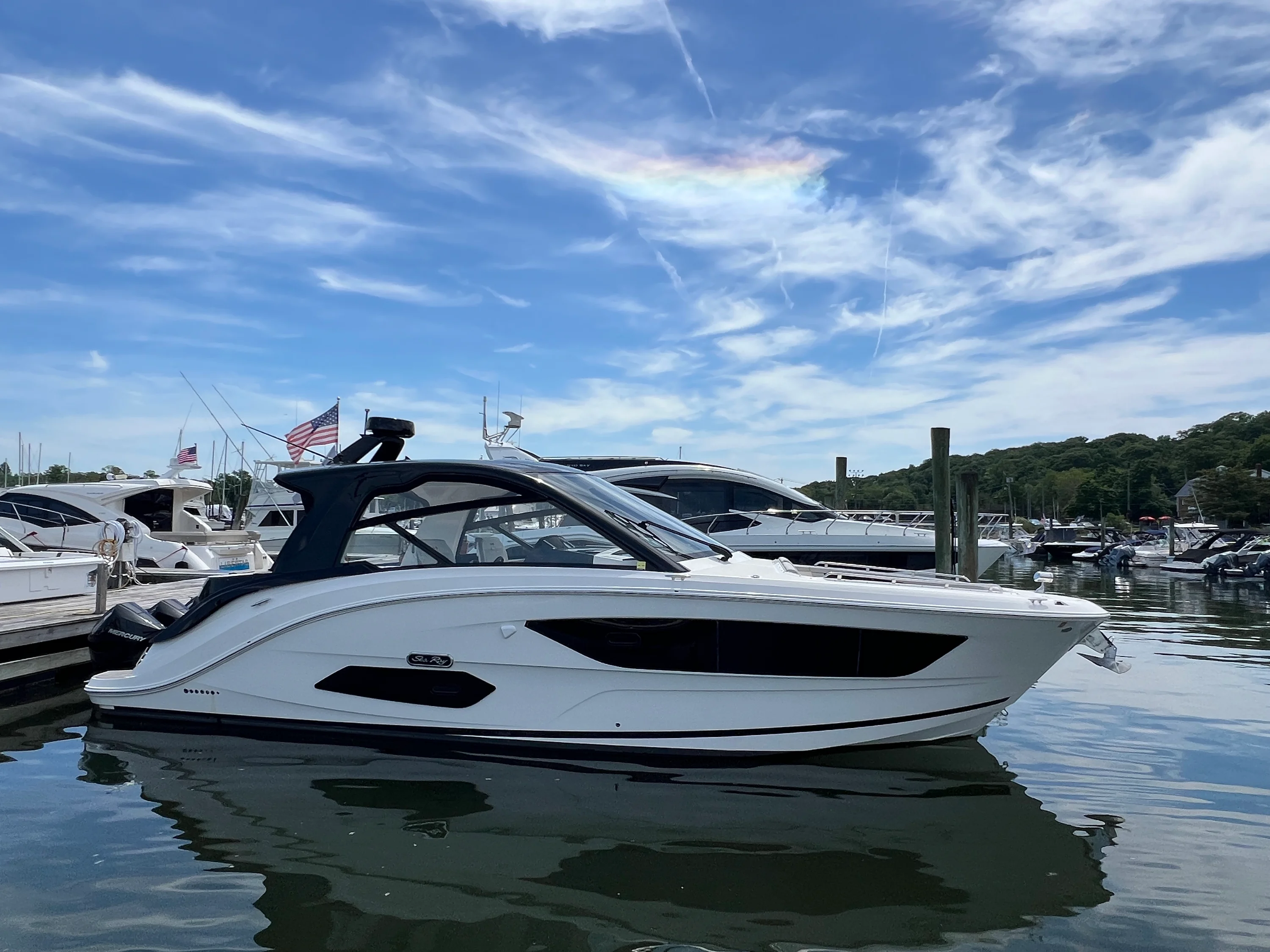 2023 Sea Ray 370 SUNDANCER OB Image Thumbnail #2