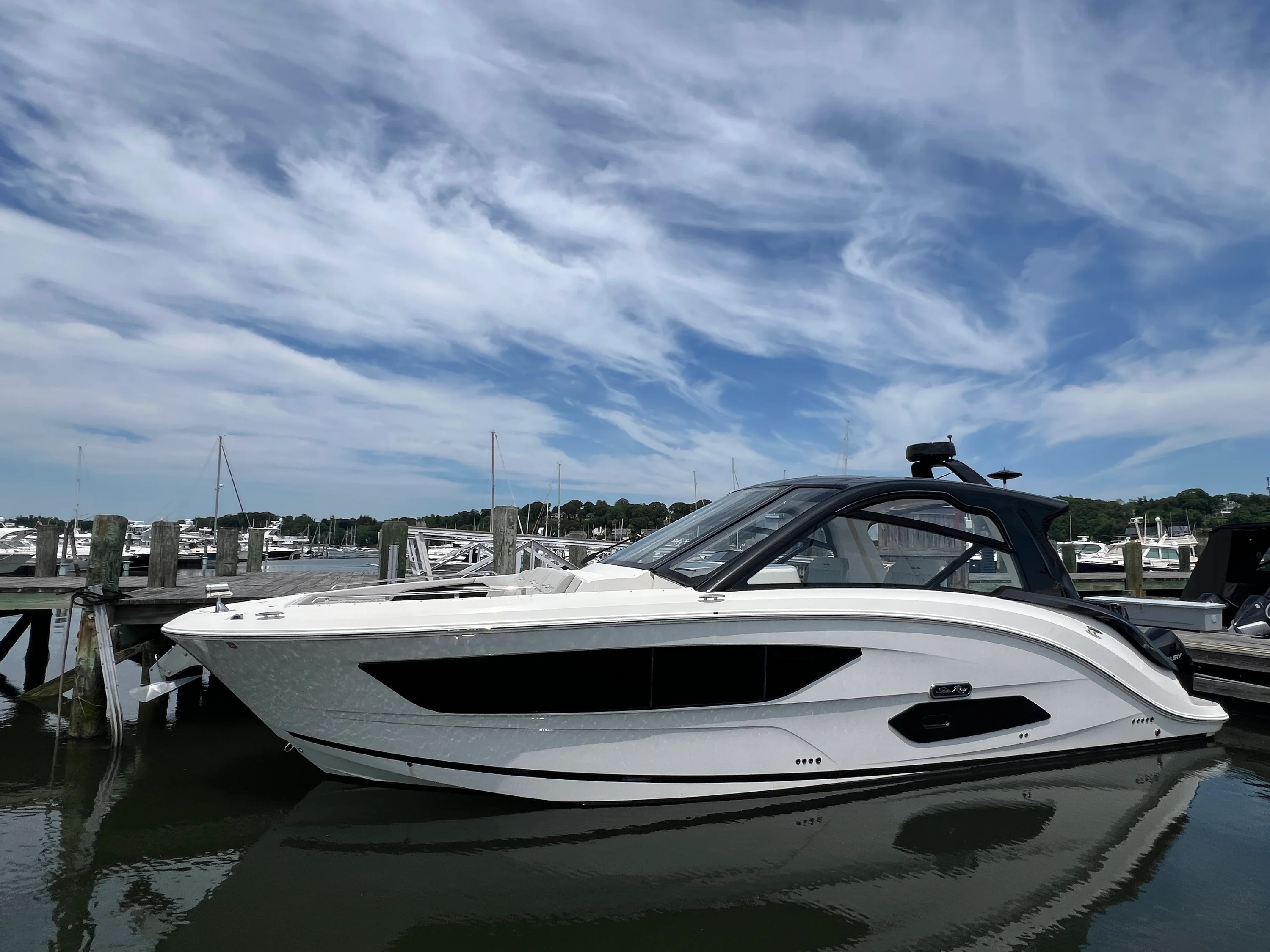 2023 Sea Ray 370 SUNDANCER OB Image Thumbnail #14