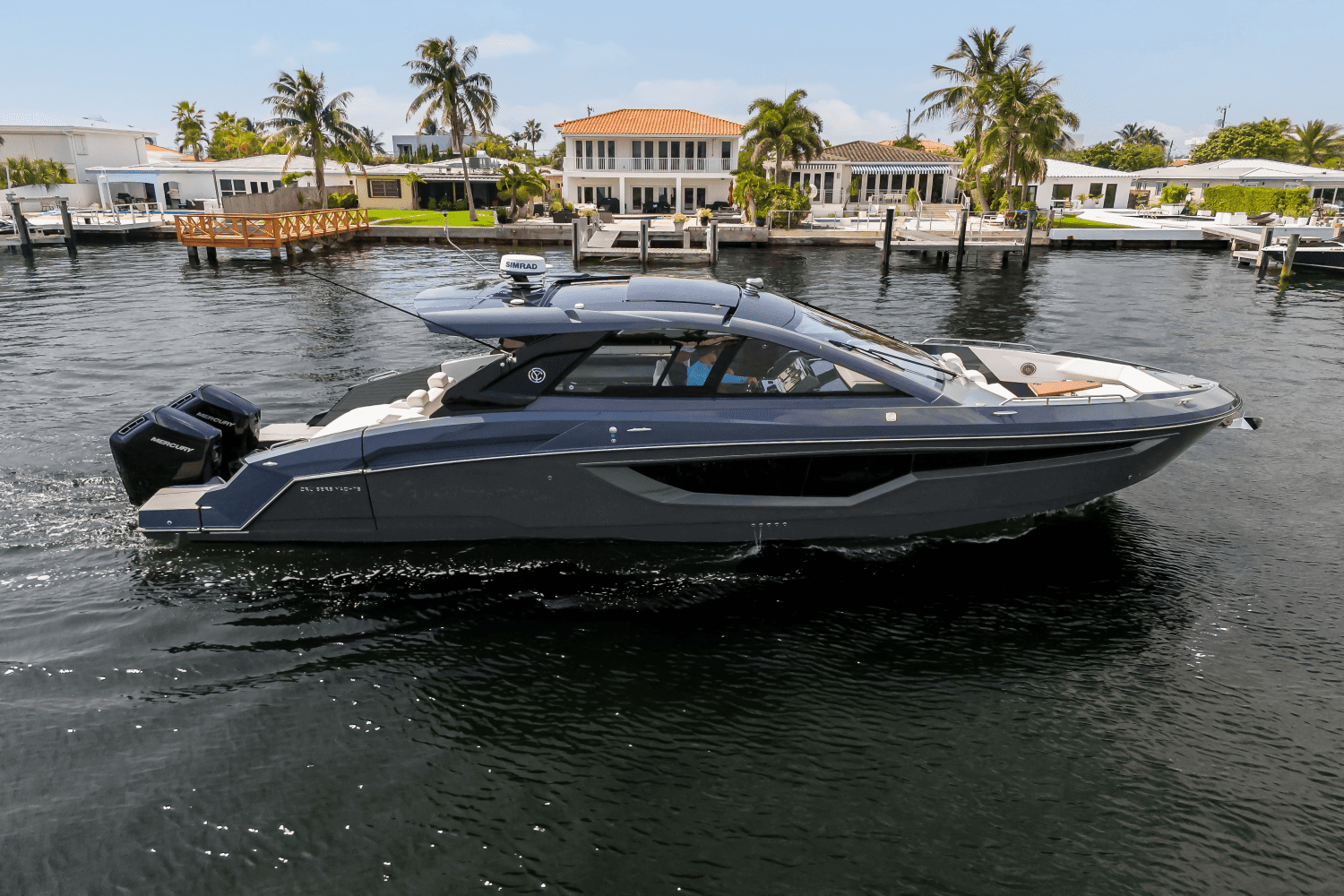 2023 Cruisers Yachts 42 GLS Image Thumbnail #2