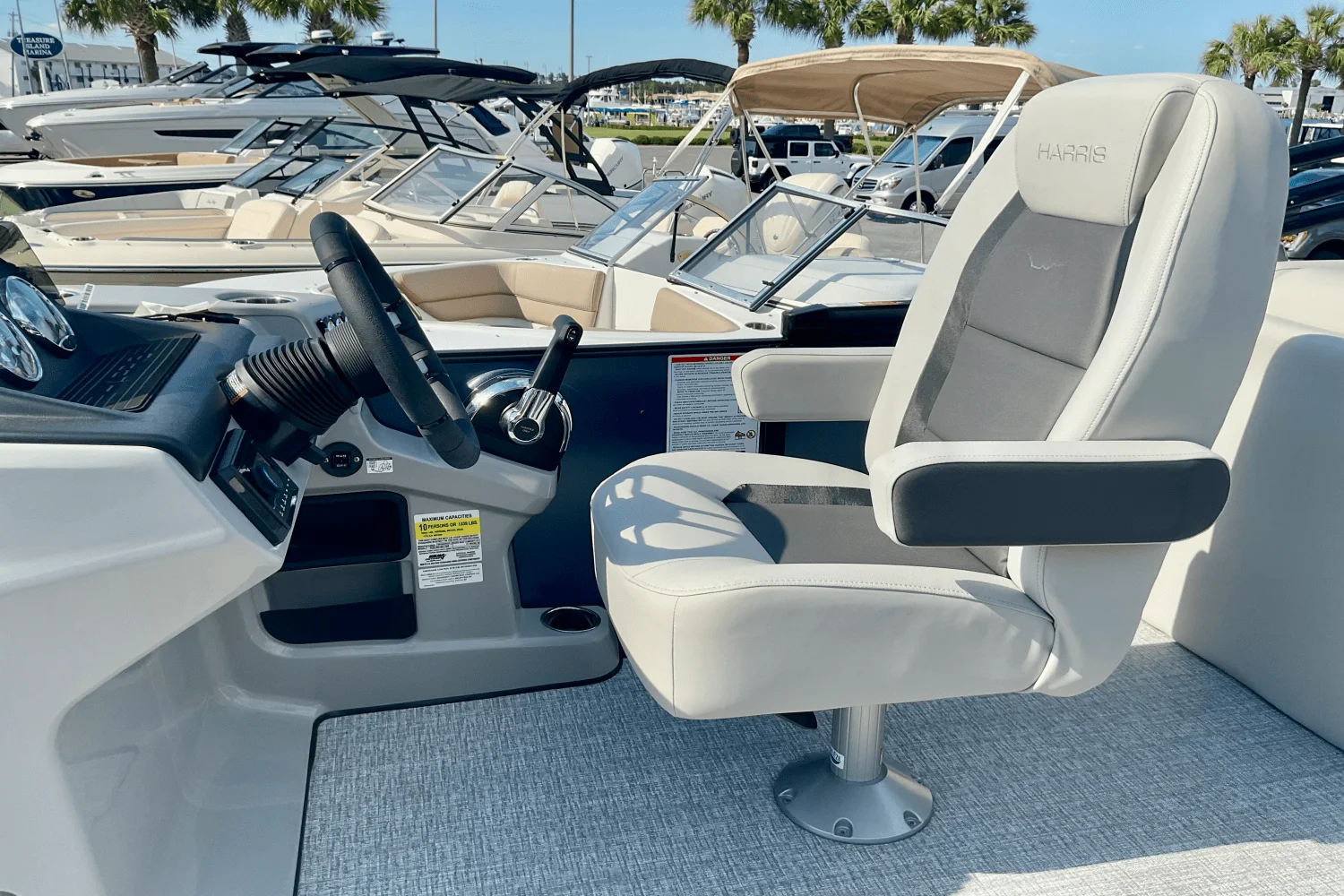 2025 Harris 230 Cruiser Image Thumbnail #8