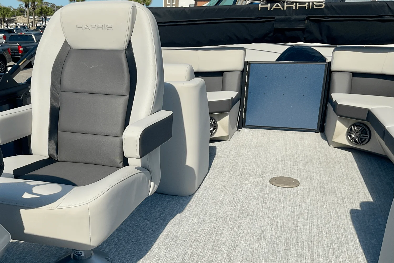 2025 Harris 230 Cruiser Image Thumbnail #9