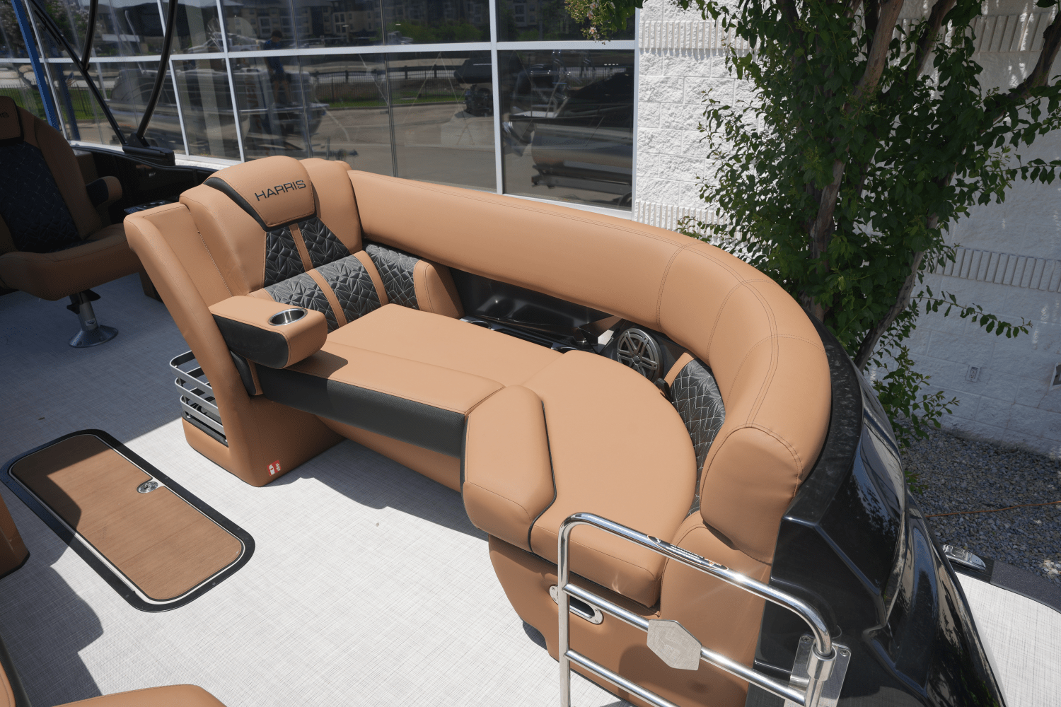 2025 Harris 230 Grand Mariner Image Thumbnail #6