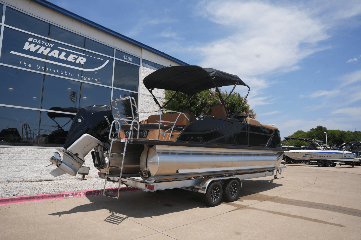 2025 Harris 230 Grand Mariner Image Thumbnail #2