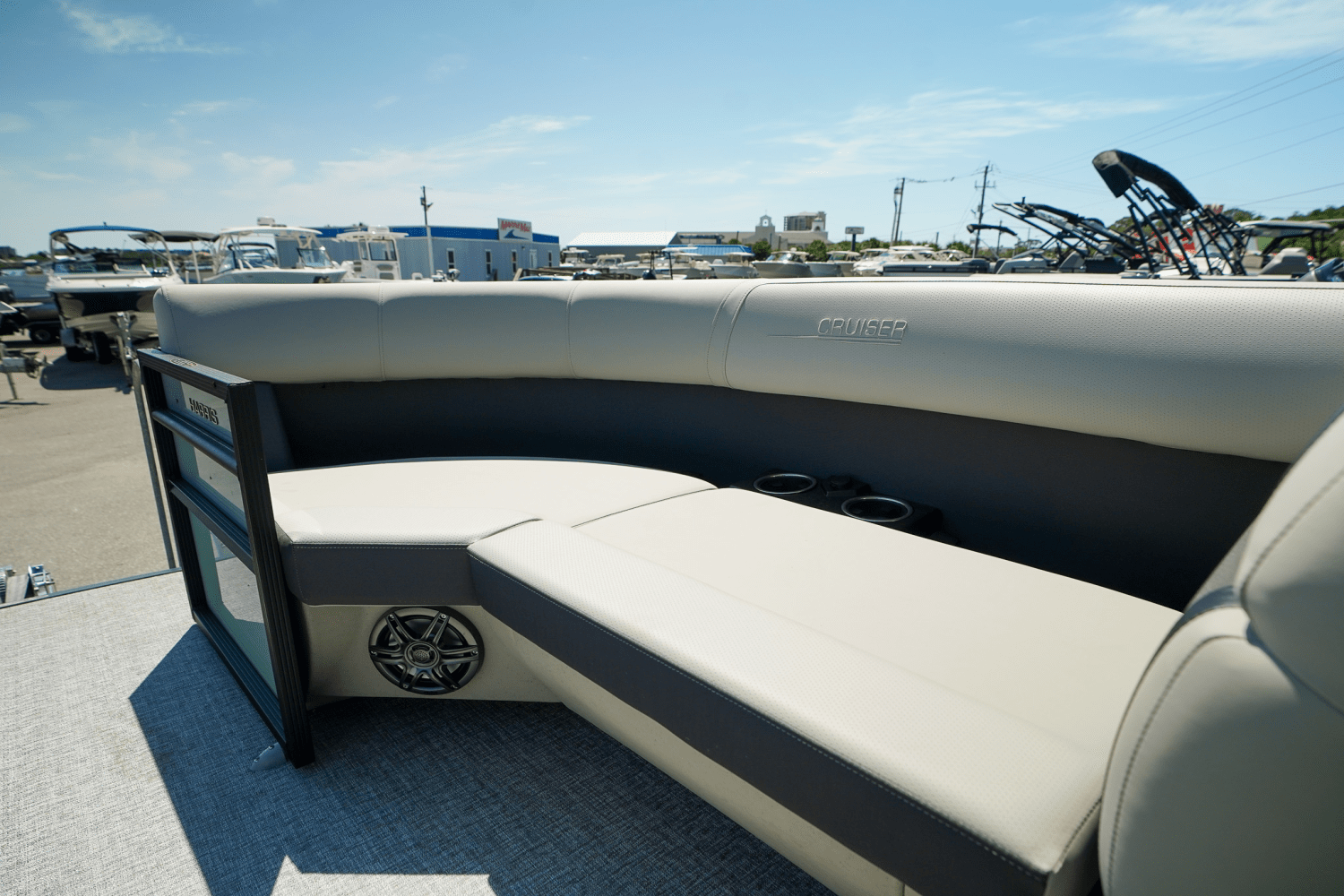 2025 Harris 210 Cruiser Image Thumbnail #10