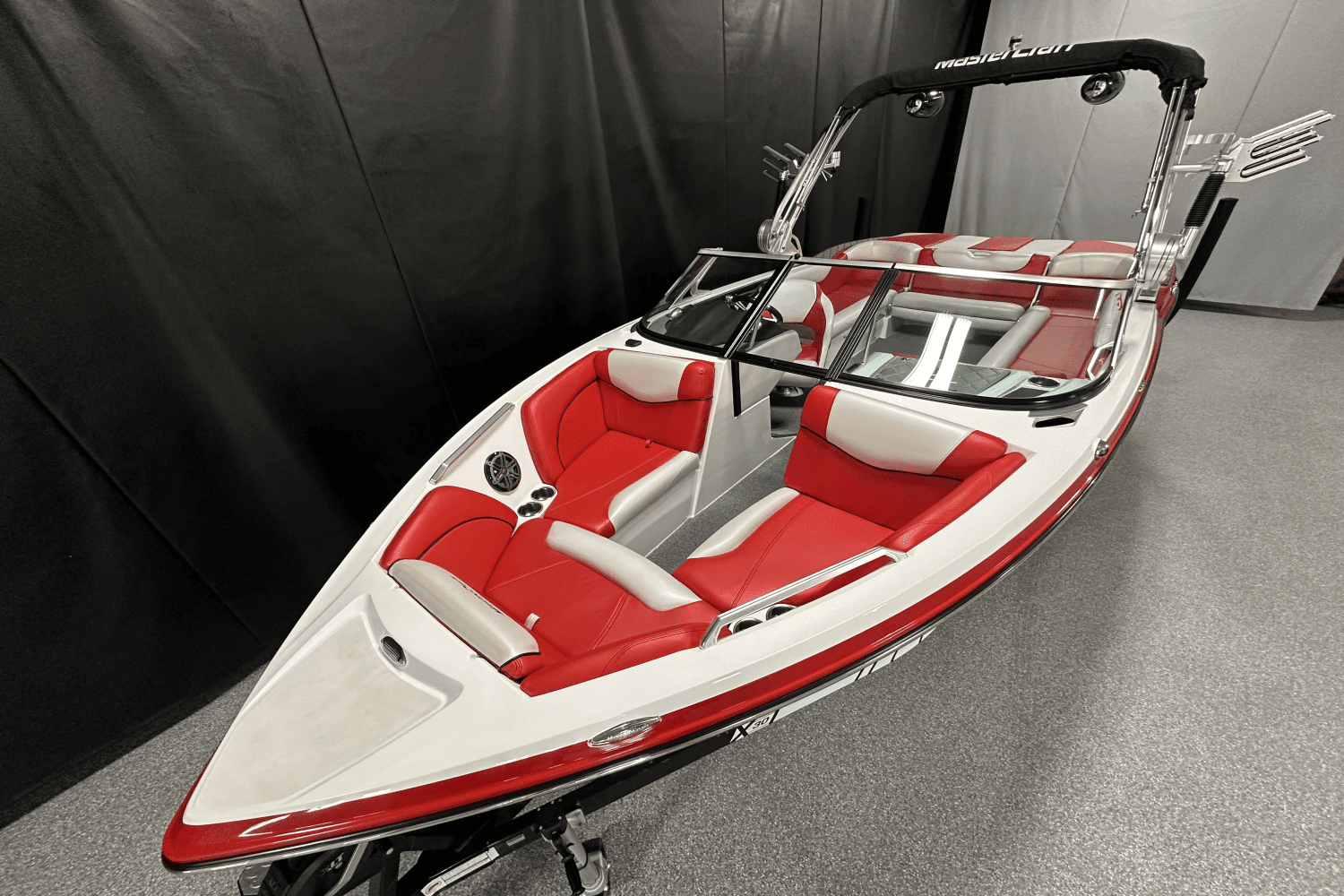 2015 Mastercraft X30 Image Thumbnail #8