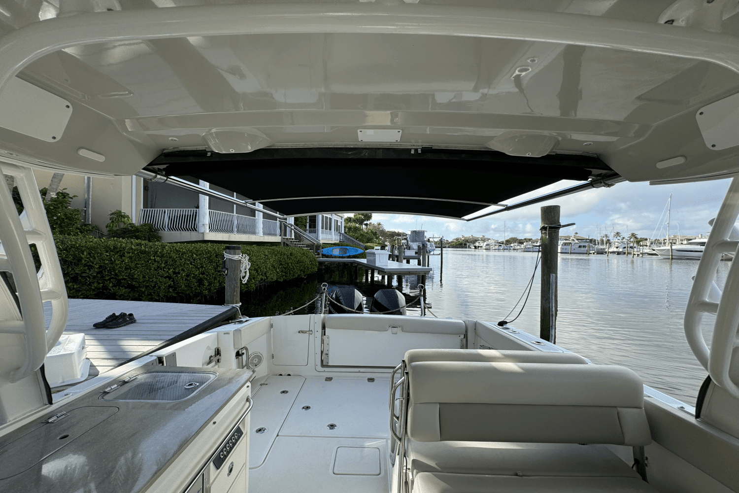 2020 Boston Whaler 320 VANTAGE Image Thumbnail #55