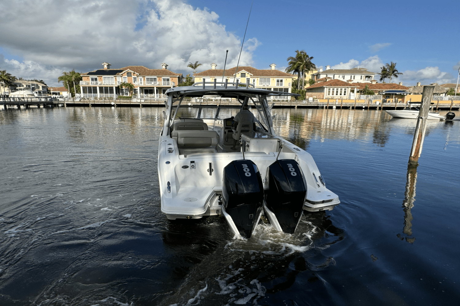 2020 Boston Whaler 320 VANTAGE Image Thumbnail #14