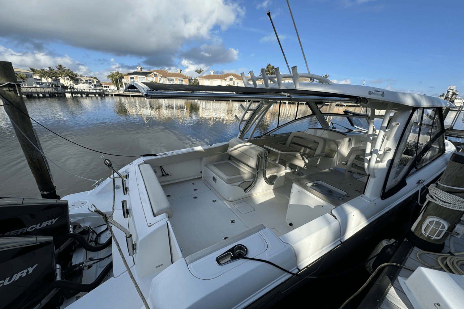 2020 Boston Whaler 320 VANTAGE Image Thumbnail #58