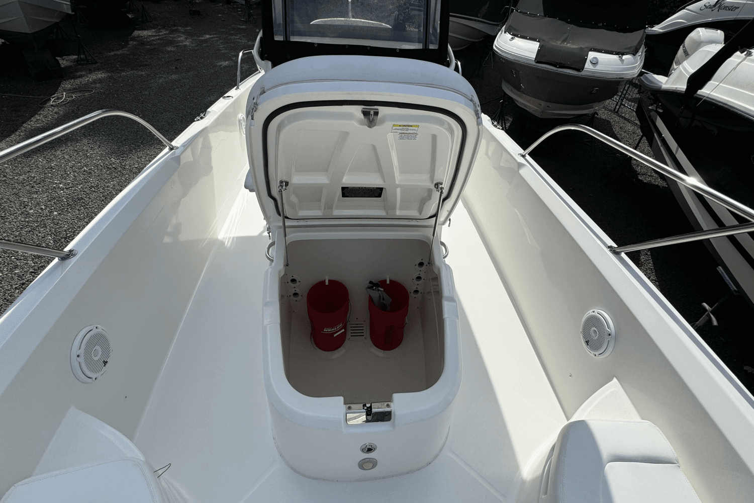 2014 Boston Whaler DAUNTLESS 270 Image Thumbnail #19