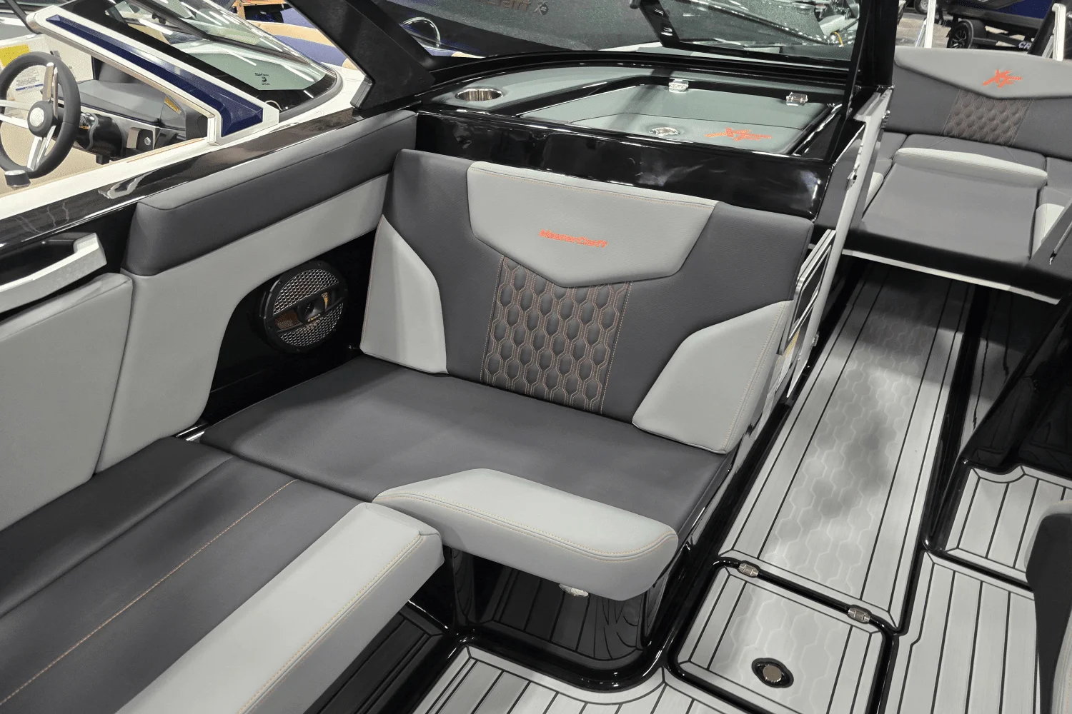 2025 Mastercraft XT22 Image Thumbnail #14