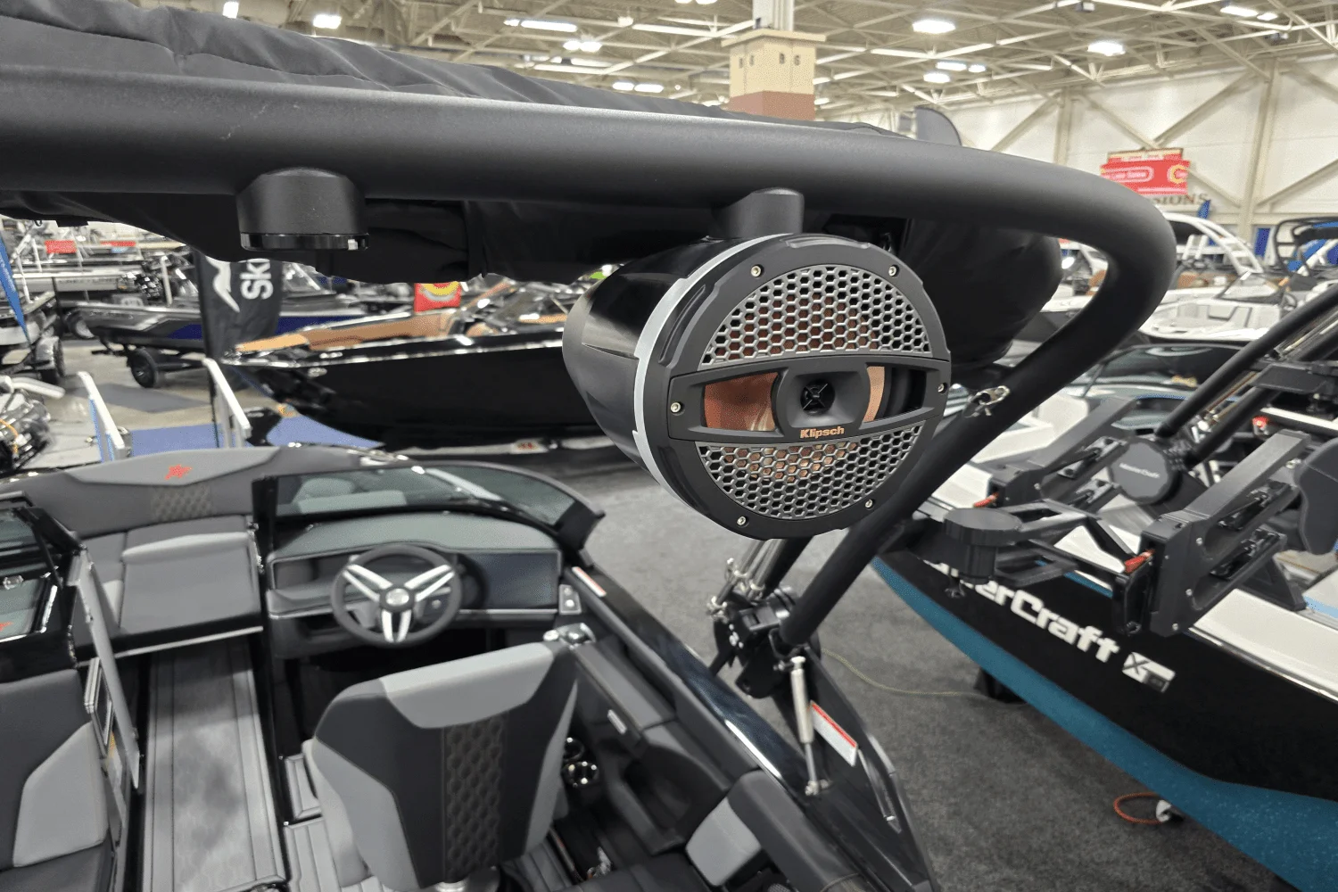 2025 Mastercraft XT22 Image Thumbnail #12