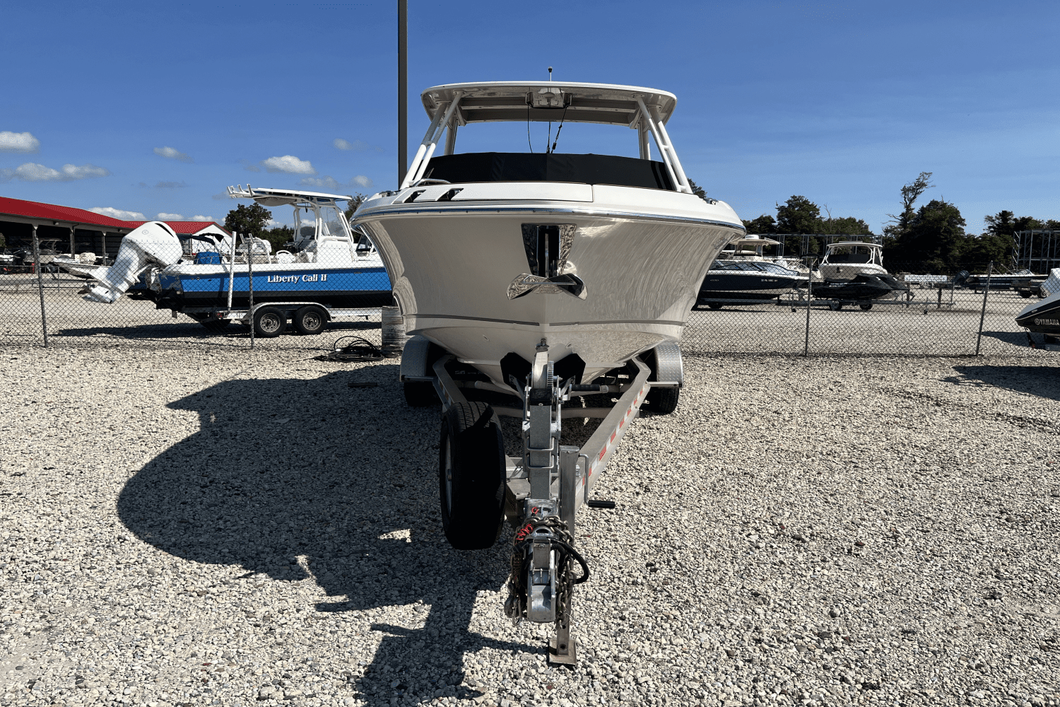 Thumbnail 2 for 2022 Boston Whaler 240 VANTAGE