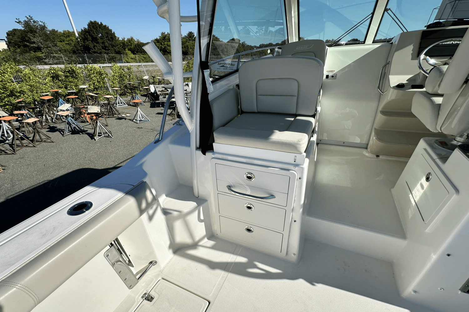 2024 Boston Whaler 285 CONQUEST Image Thumbnail #18