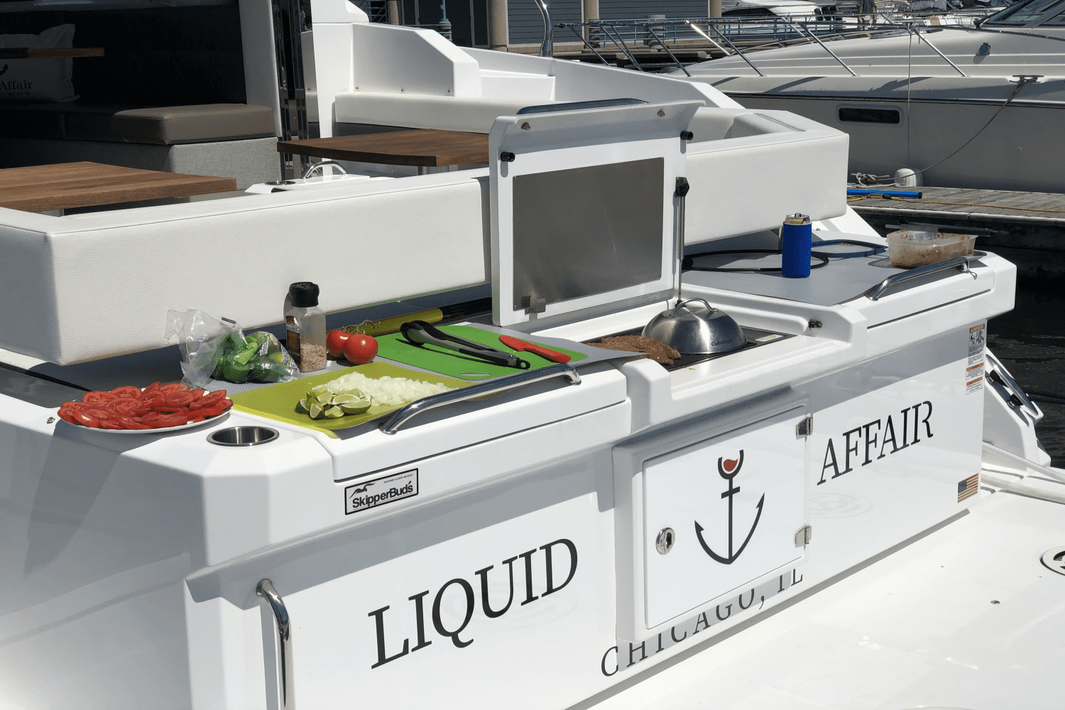 2019 Cruisers Yachts
                                                             42 CANTIUS Image Thumbnail #3