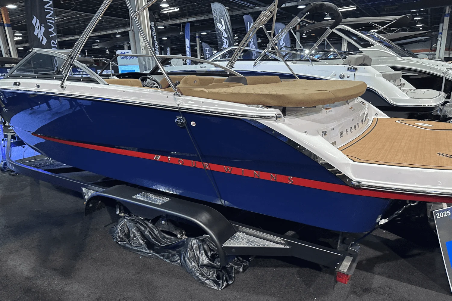 2025 Four Winns H2 Image Thumbnail #1