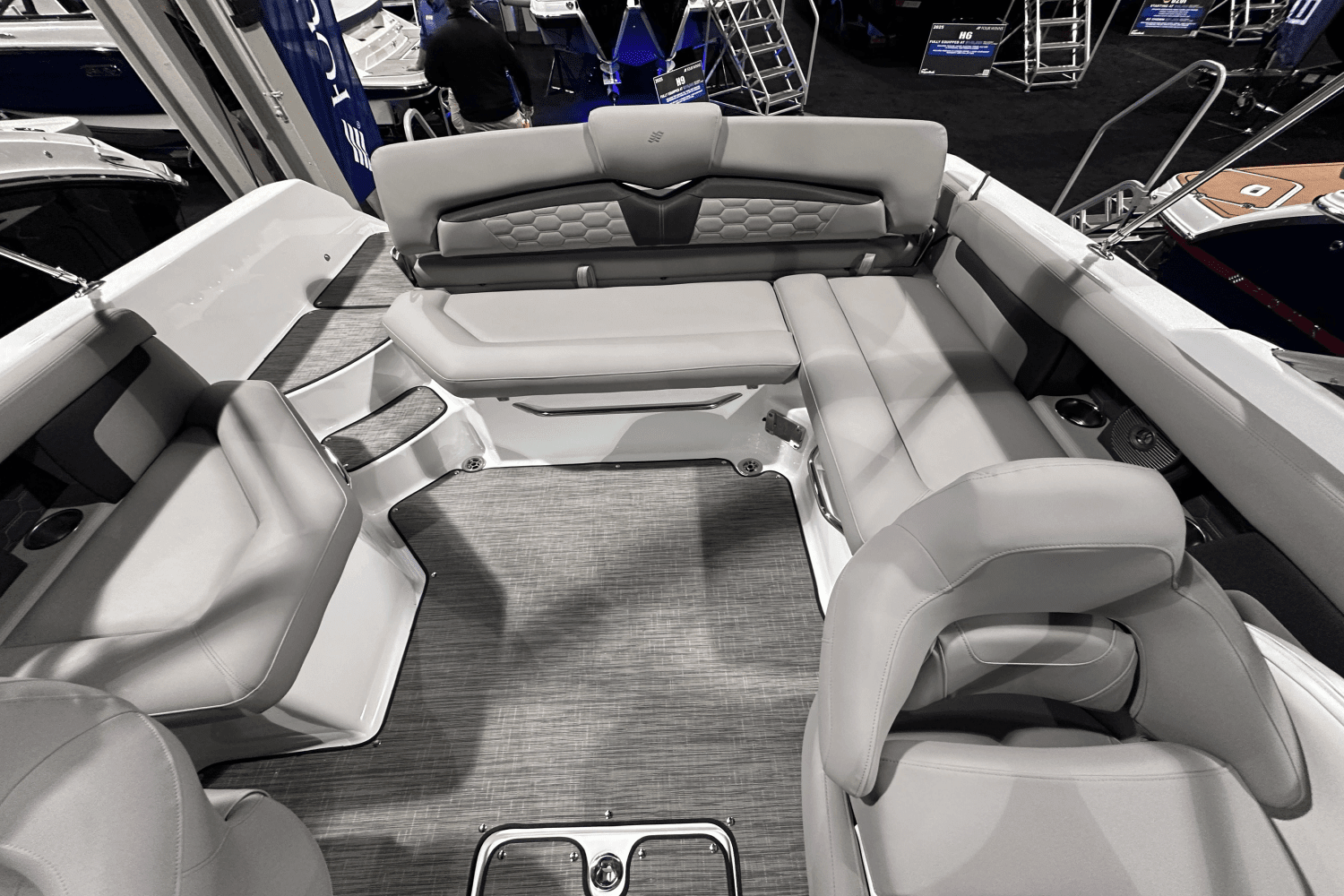 2025 Four Winns
                                                             HD3 Image Thumbnail #19