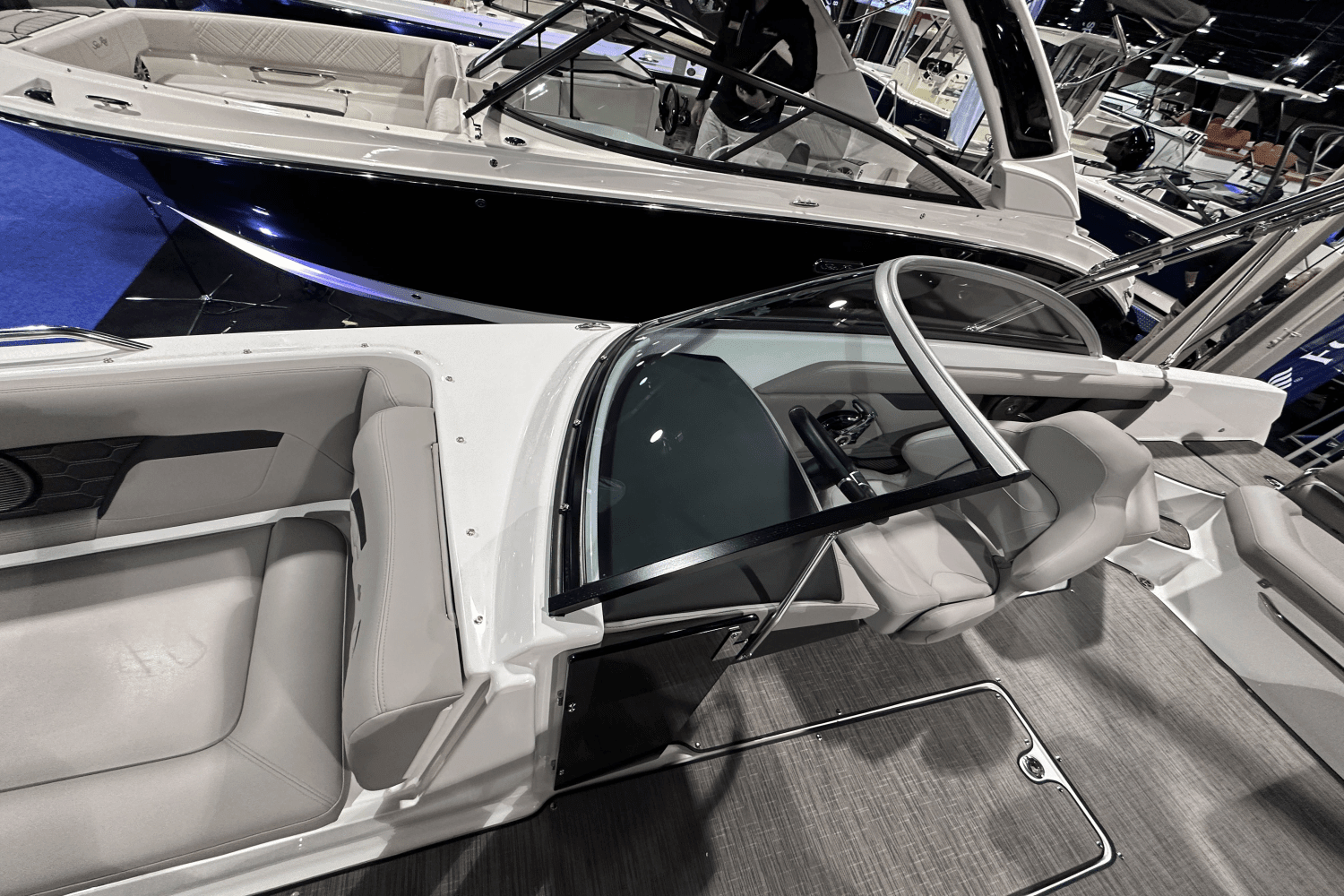 2025 Four Winns
                                                             HD3 Image Thumbnail #10