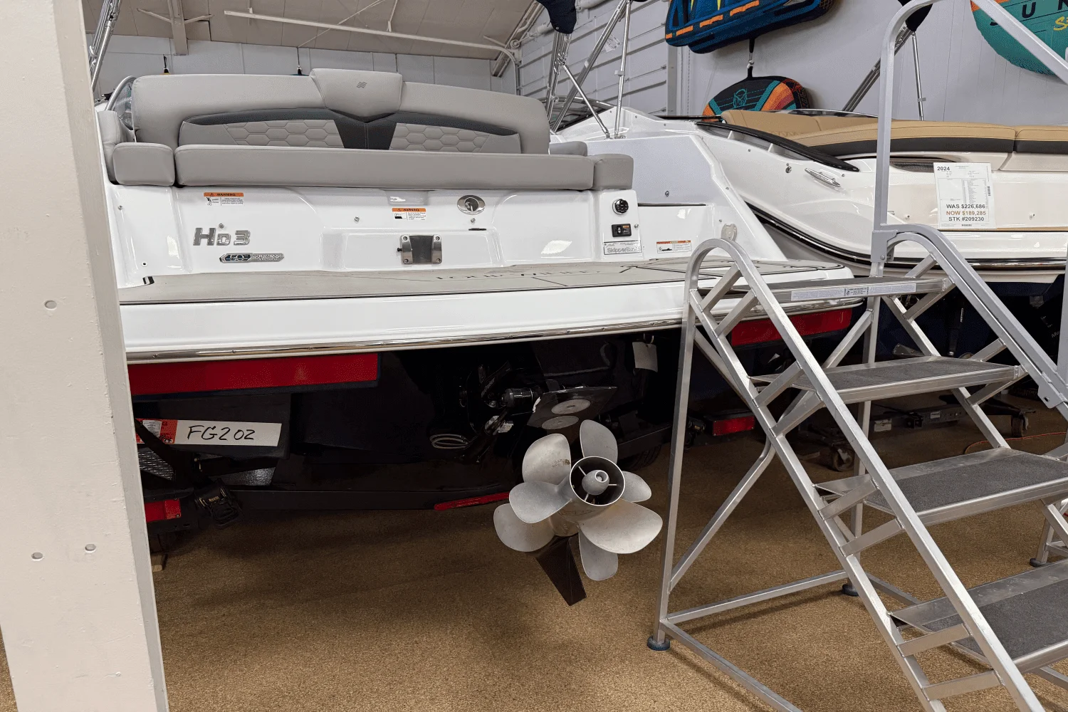 2025 Four Winns HD3 Image Thumbnail #31