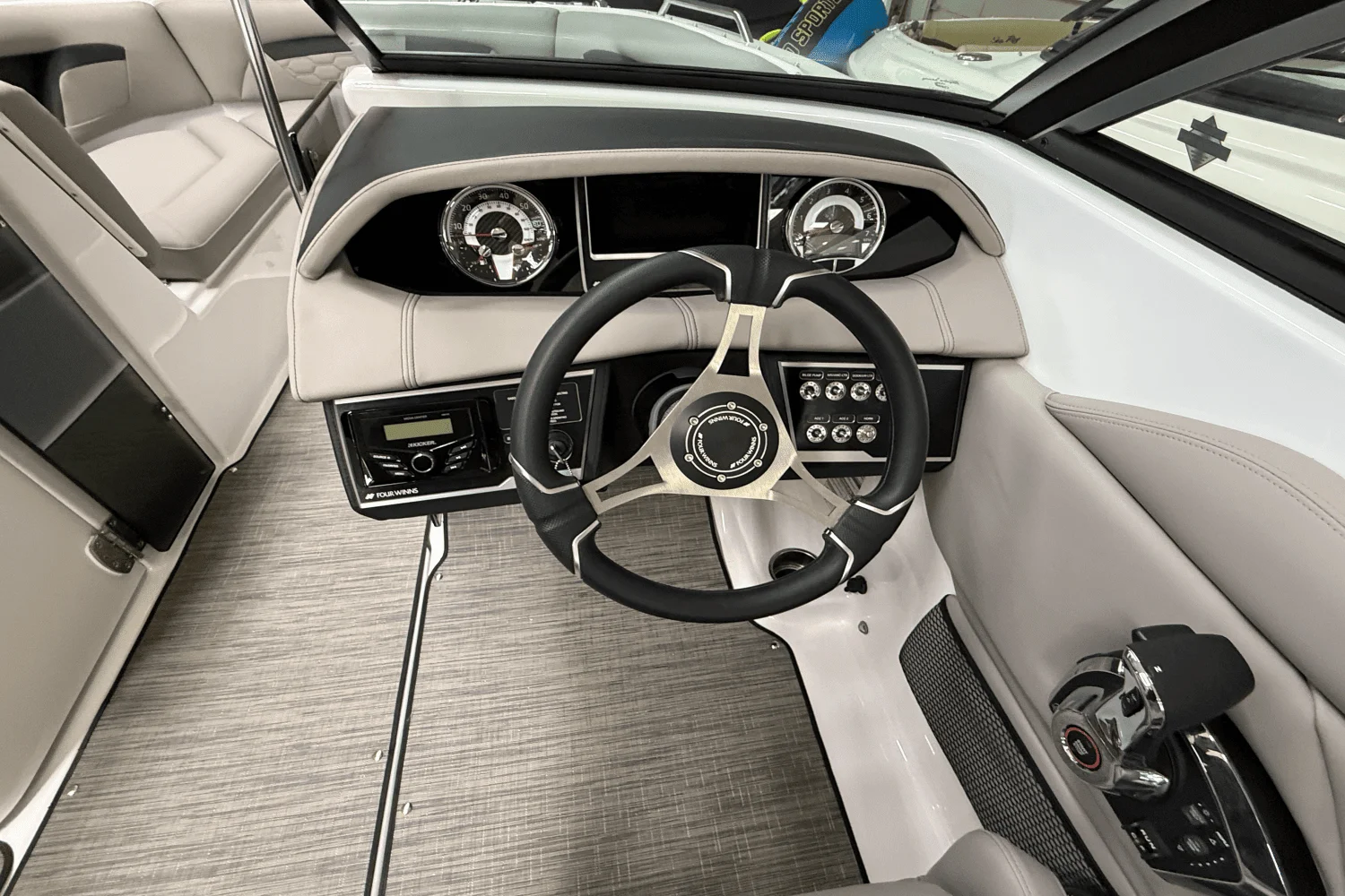 2025 Four Winns HD3 Image Thumbnail #7