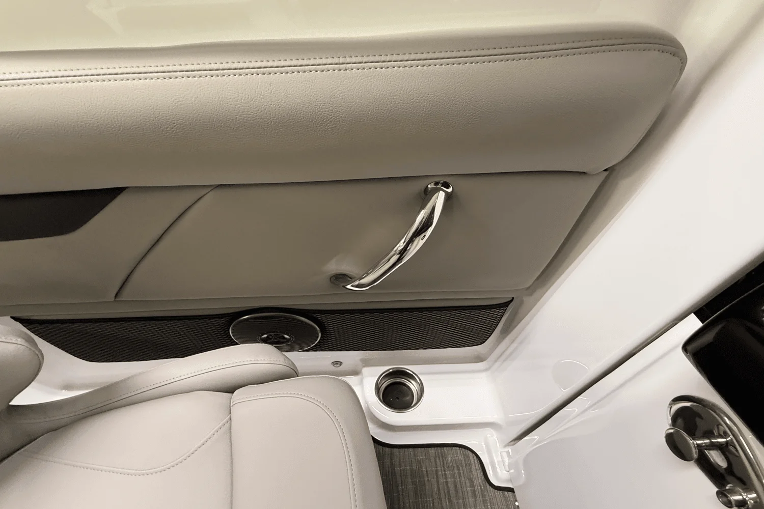 2025 Four Winns HD3 Image Thumbnail #24