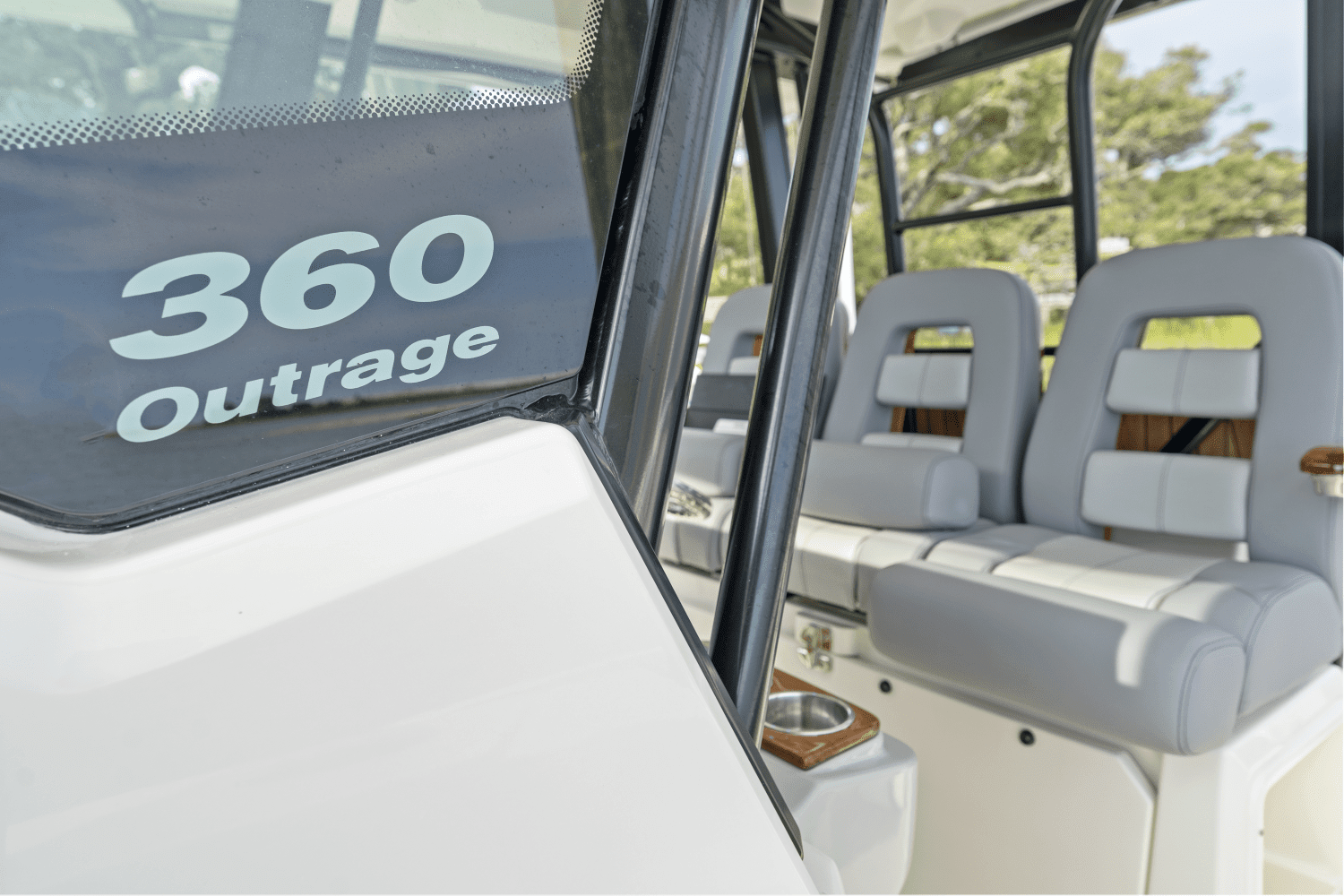 2024 Boston Whaler 360 OUTRAGE Image Thumbnail #46