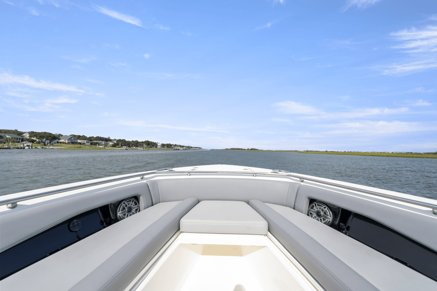 2024 Boston Whaler 360 OUTRAGE Image Thumbnail #24