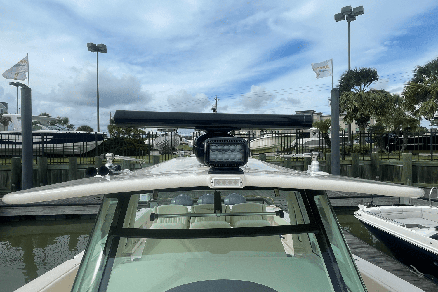 2010 Grady-White Canyon 366 Image Thumbnail #28