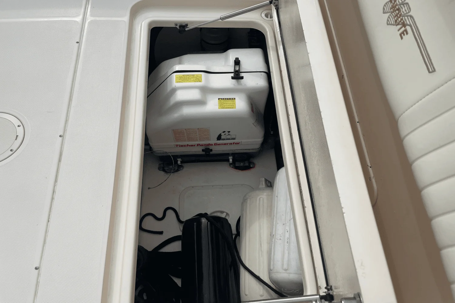 2010 Grady-White Canyon 366 Image Thumbnail #34