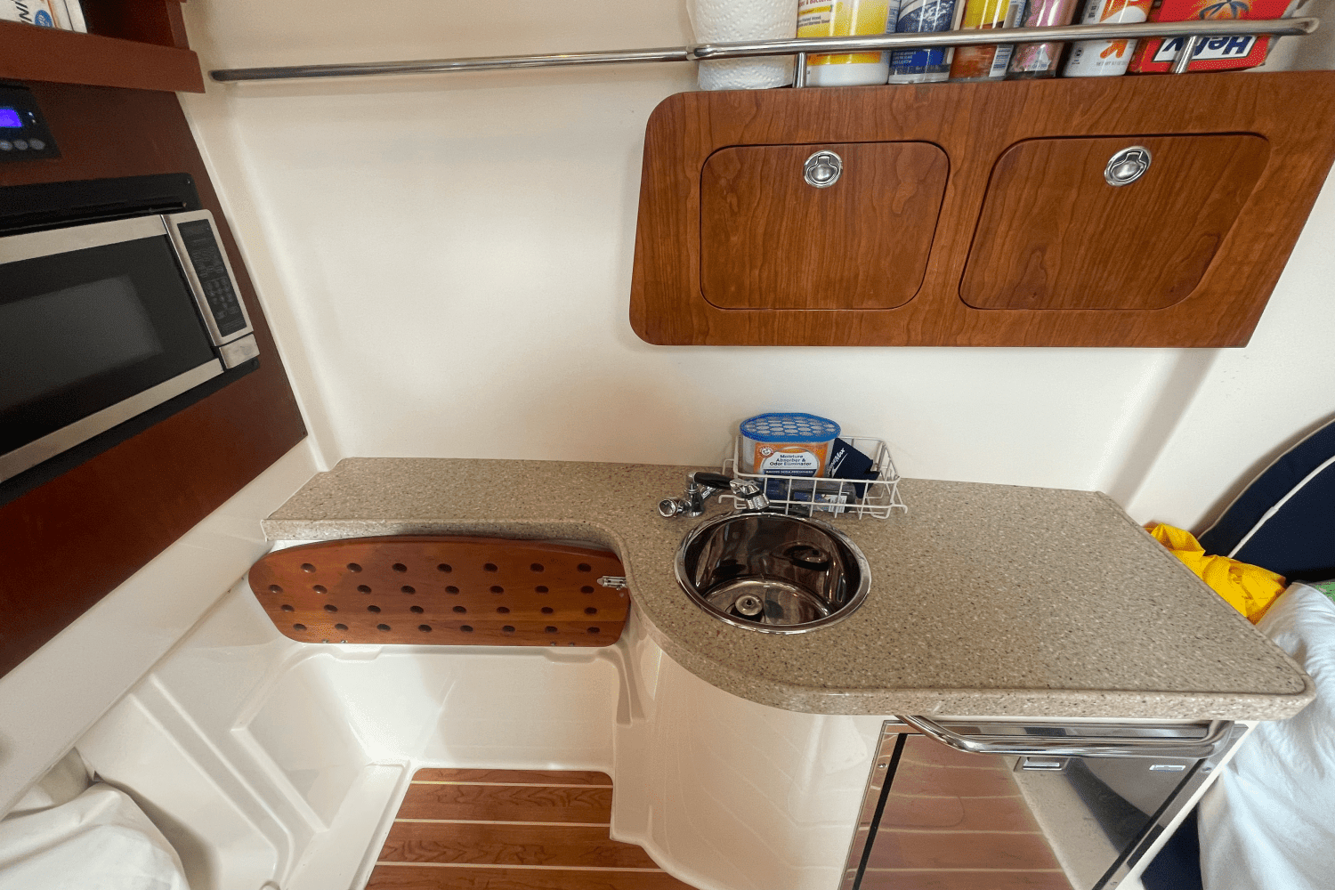 2010 Grady-White Canyon 366 Image Thumbnail #62