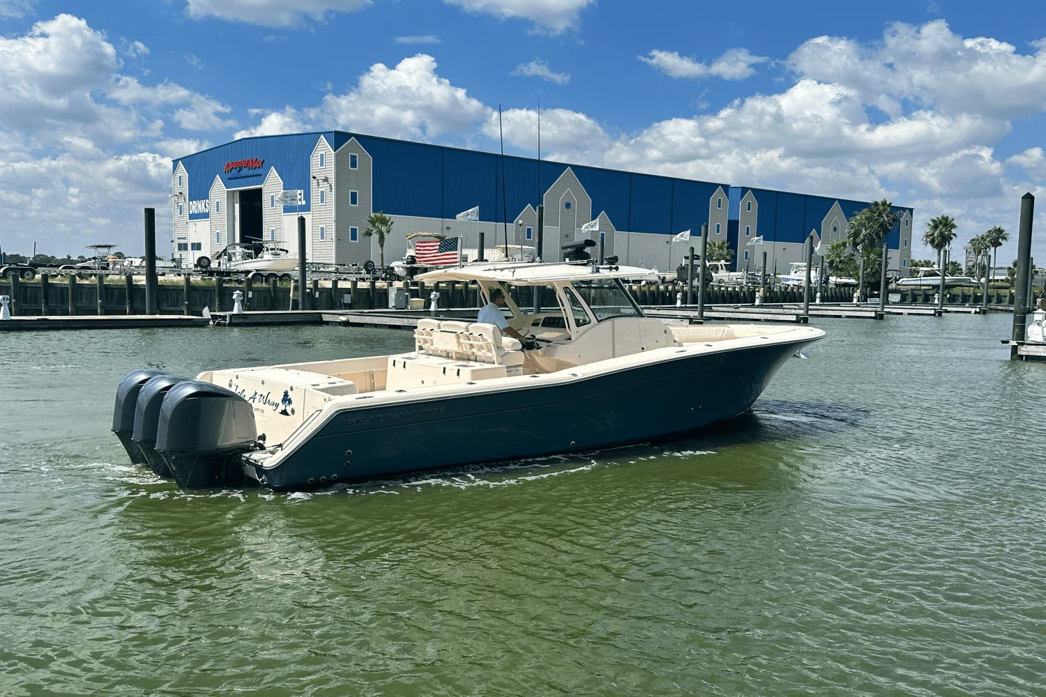 2010 Grady-White Canyon 366 Image Thumbnail #5