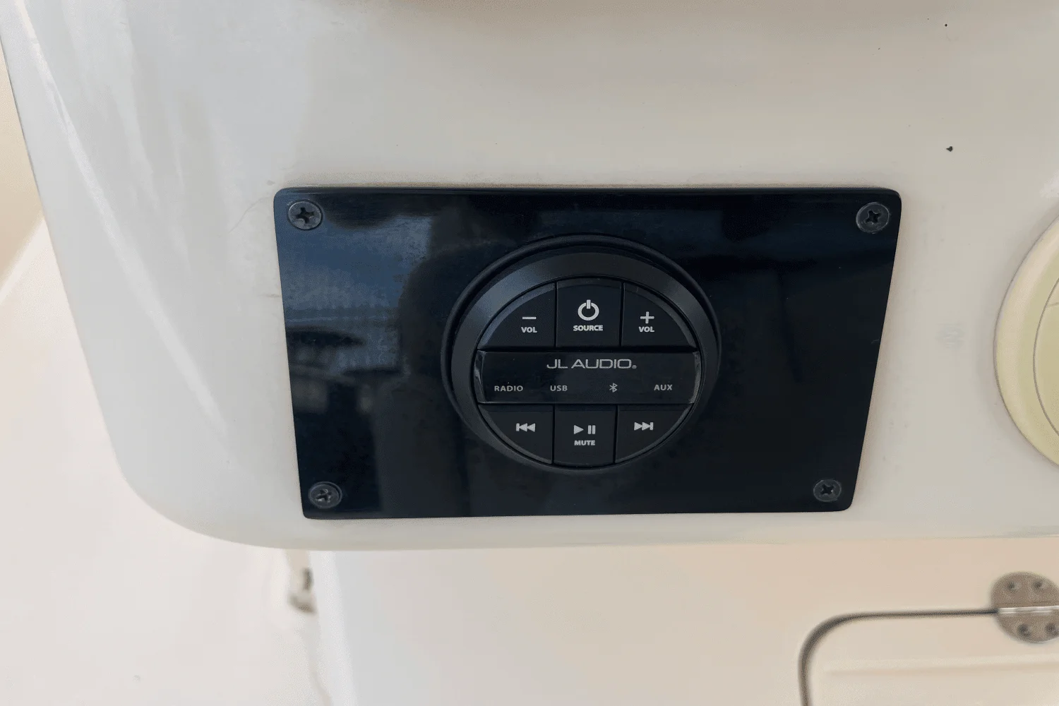 2010 Grady-White Canyon 366 Image Thumbnail #20