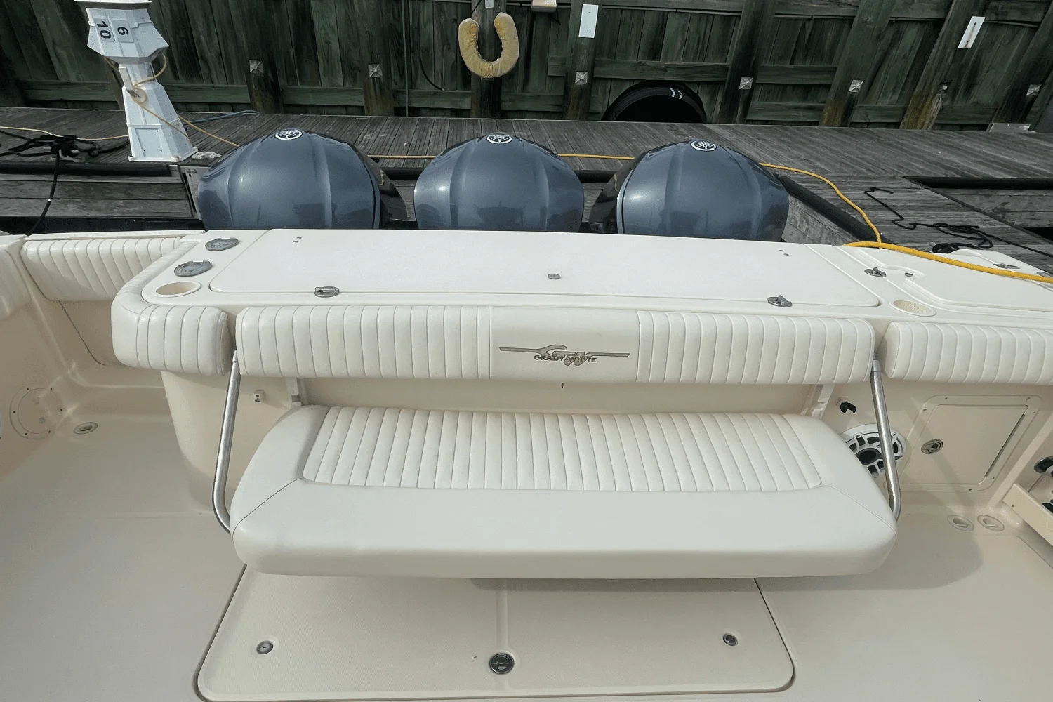 2010 Grady-White Canyon 366 Image Thumbnail #32