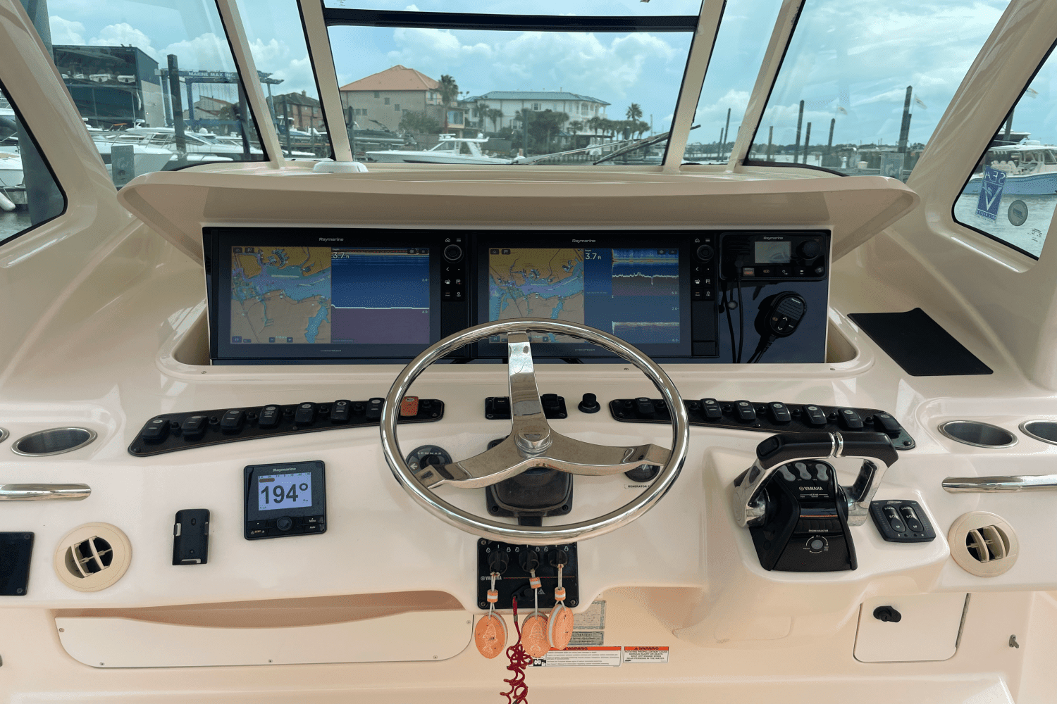 2010 Grady-White Canyon 366 Image Thumbnail #16