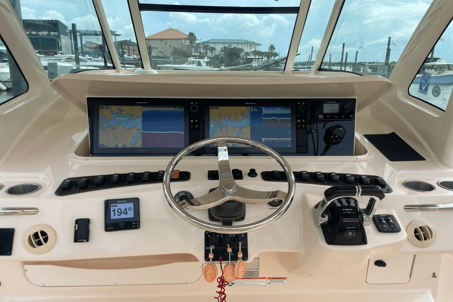 2010 Grady-White Canyon 366 Image Thumbnail #16