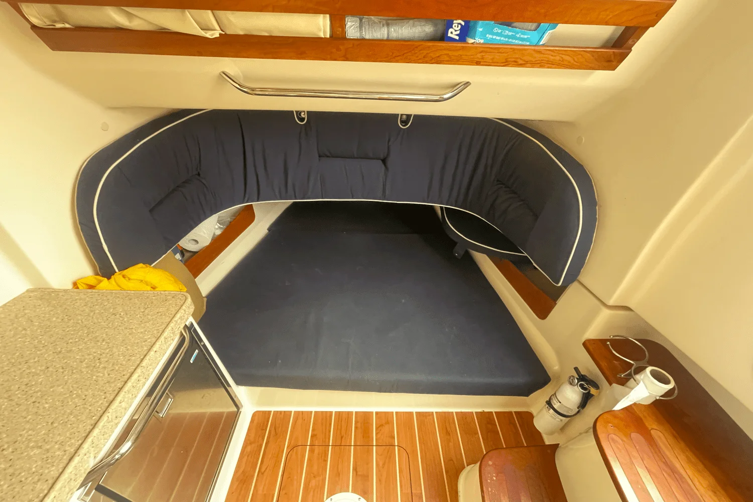 2010 Grady-White Canyon 366 Image Thumbnail #59