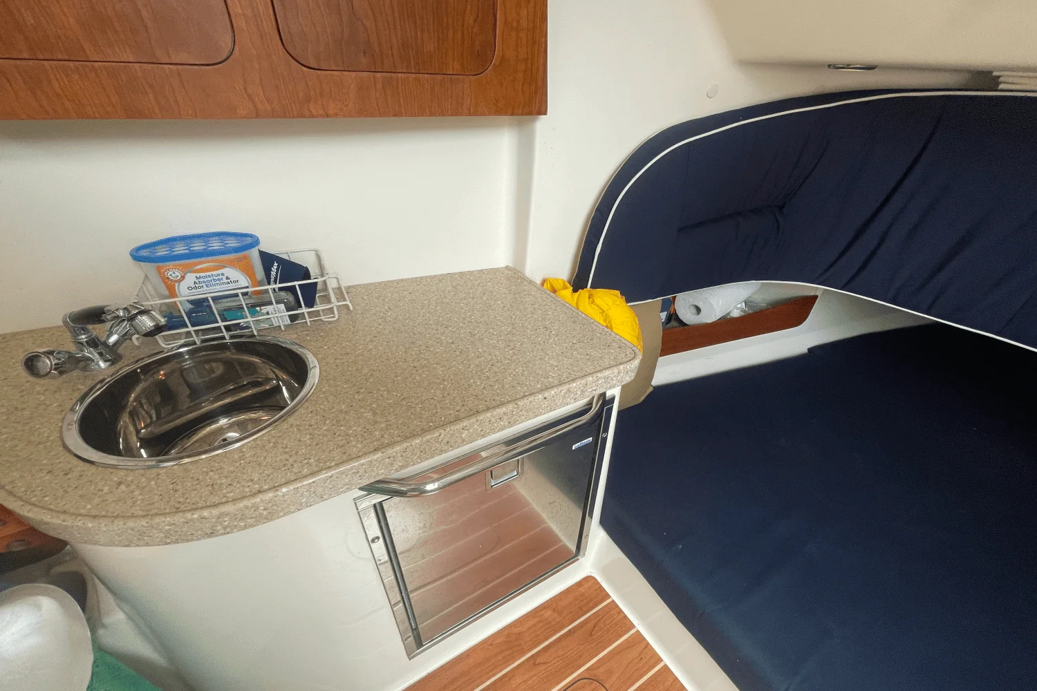 2010 Grady-White Canyon 366 Image Thumbnail #61