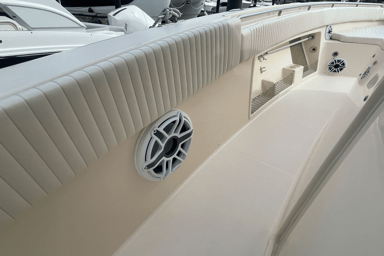 2010 Grady-White Canyon 366 Image Thumbnail #53