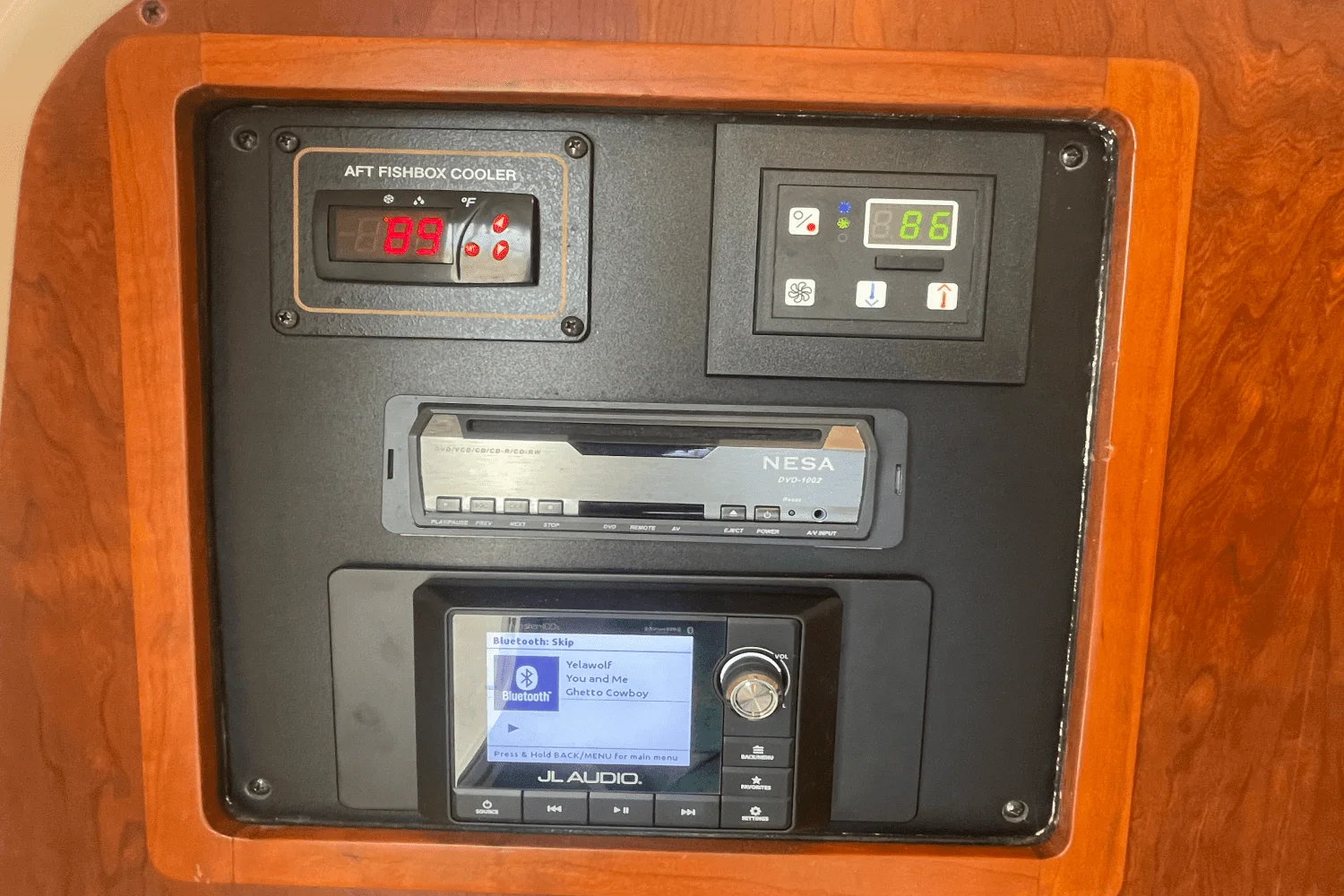 2010 Grady-White Canyon 366 Image Thumbnail #64