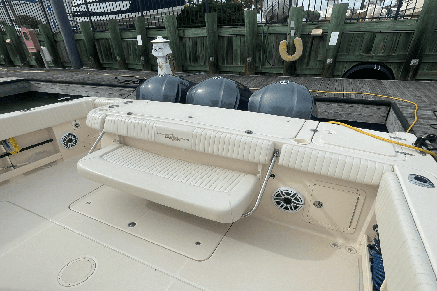 2010 Grady-White Canyon 366 Image Thumbnail #33