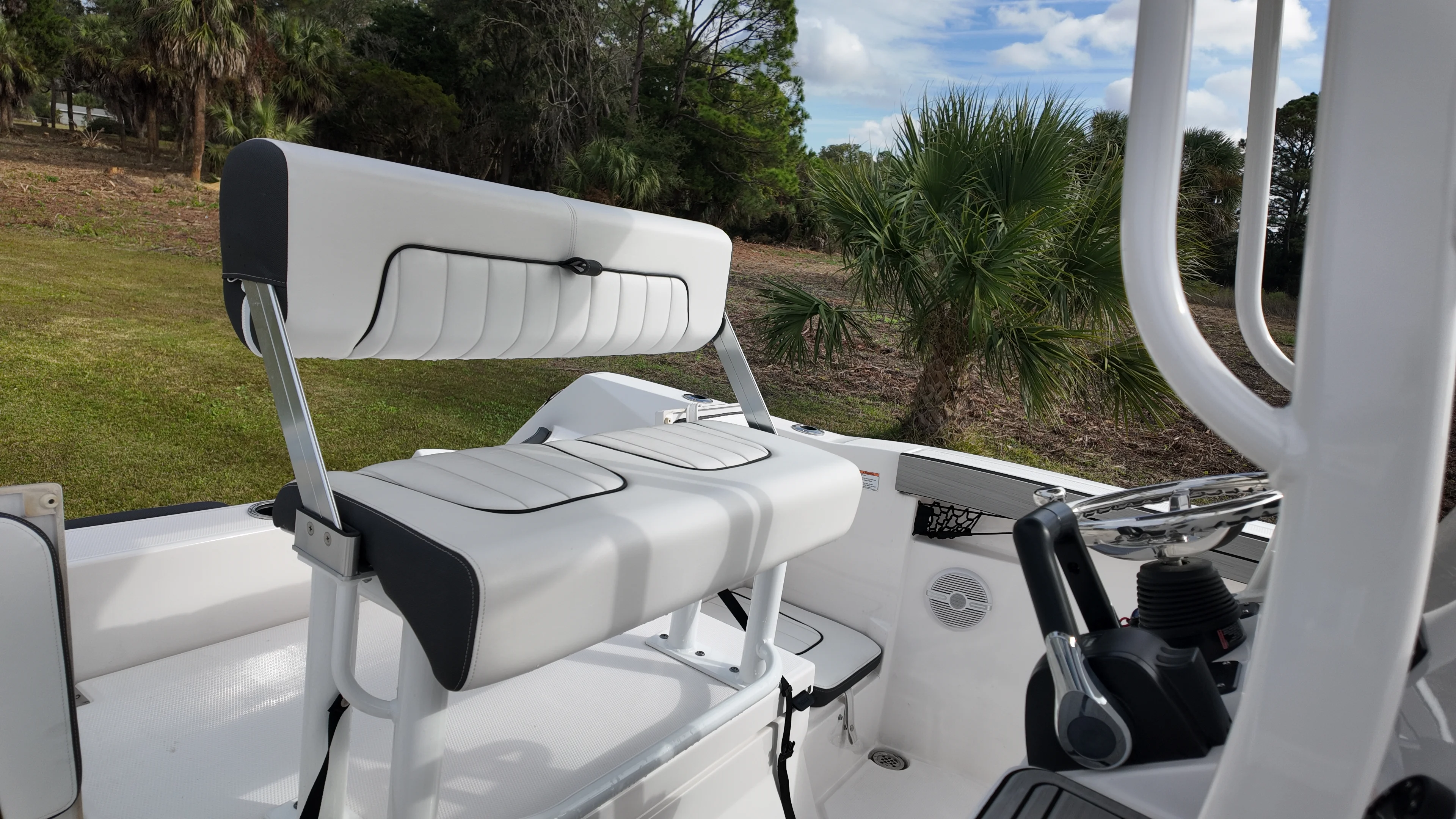 2025 Yamaha 220 FSH Sport Image Thumbnail #12