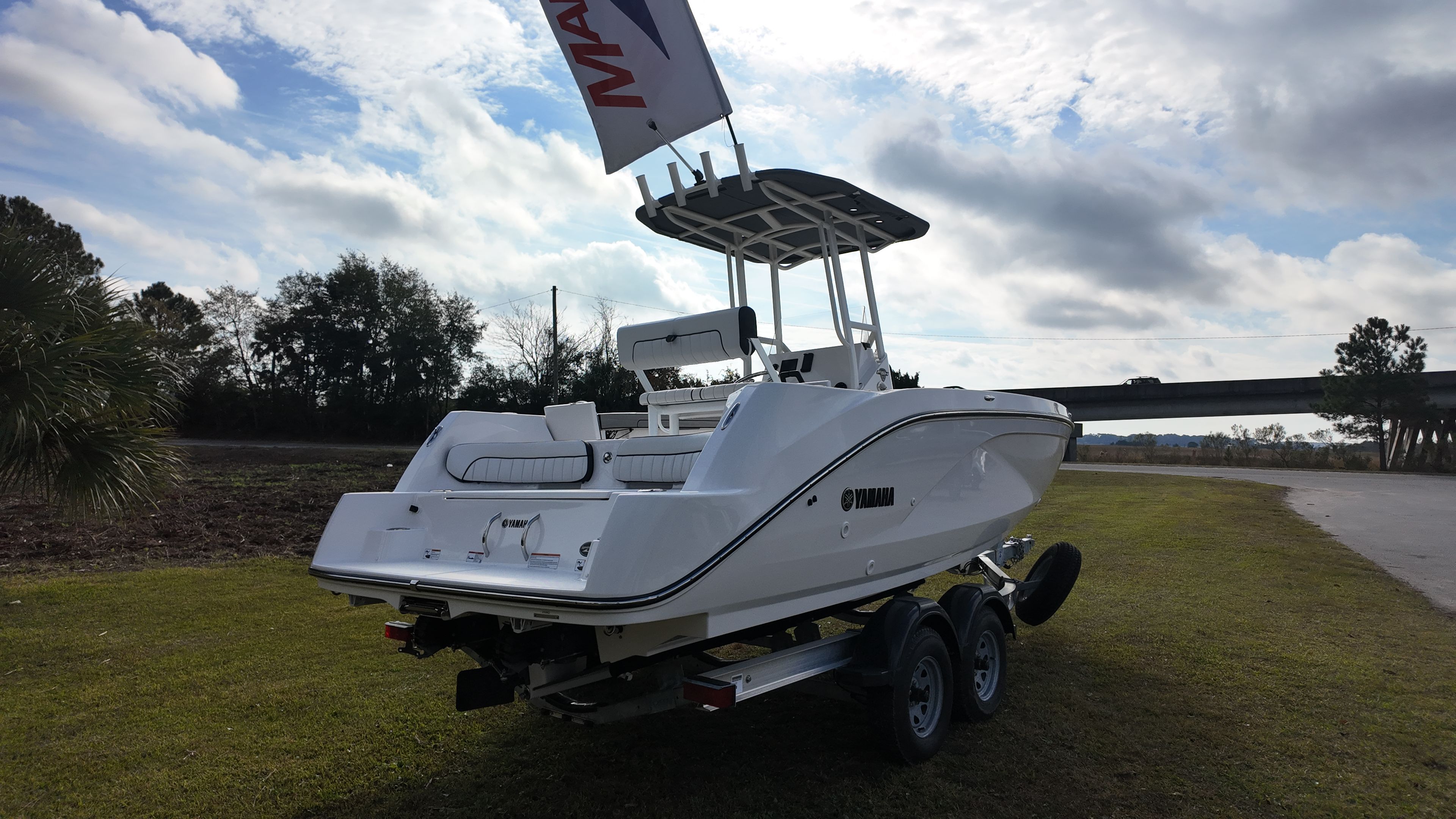 2025 Yamaha 220 FSH Sport Image Thumbnail #6