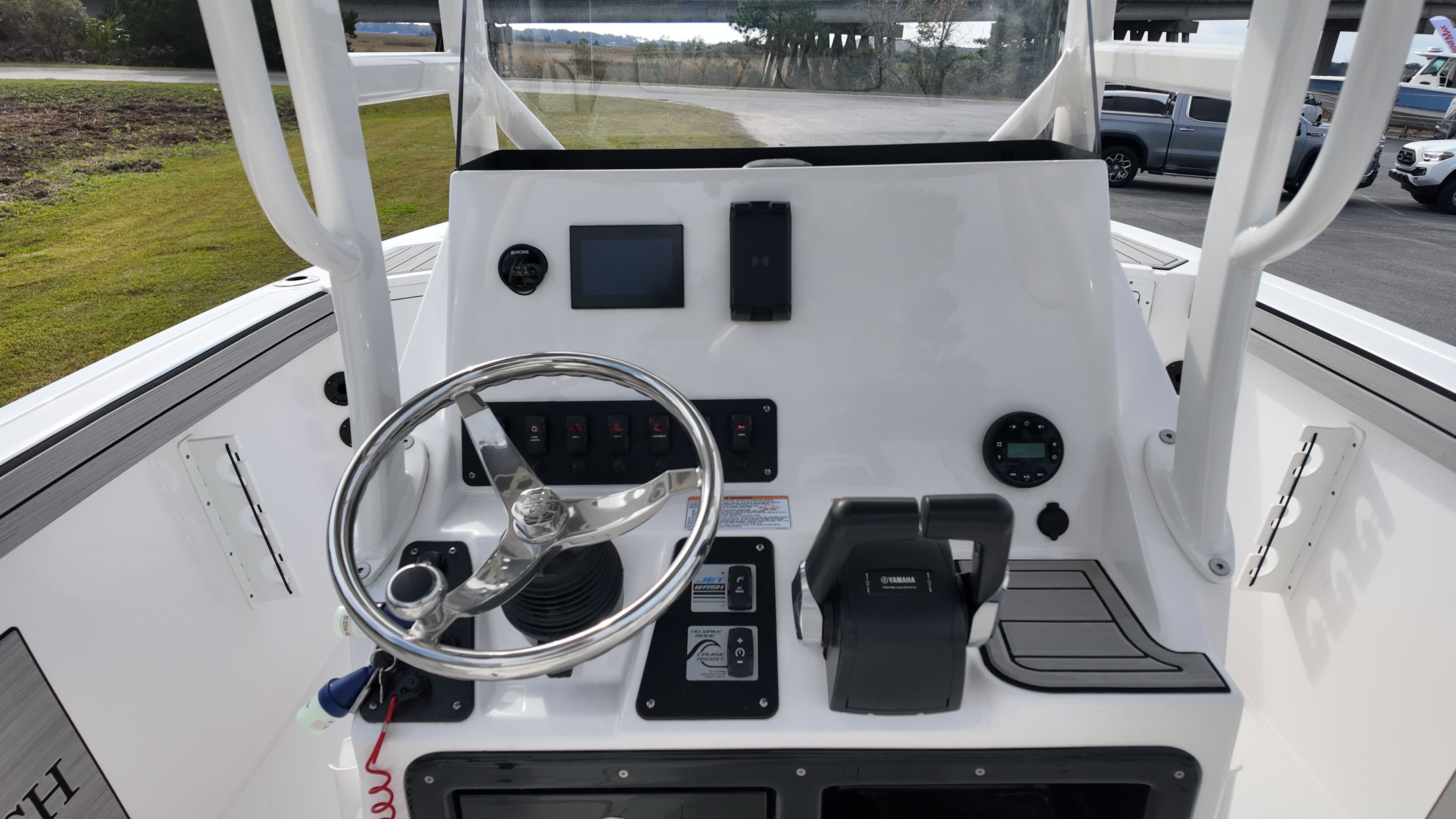 2025 Yamaha 220 FSH Sport Image Thumbnail #14