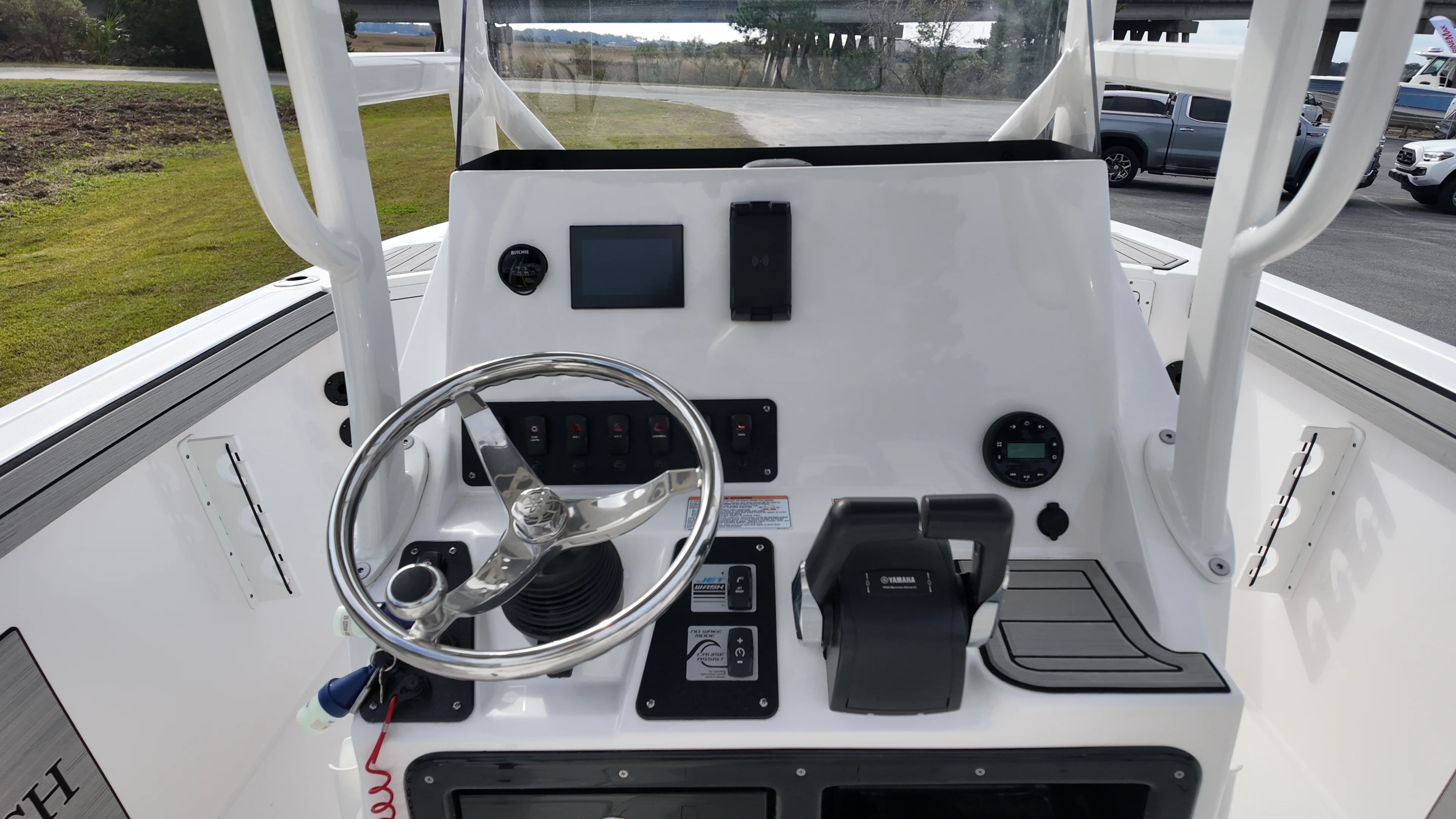 2025 Yamaha 220 FSH Sport Image Thumbnail #14