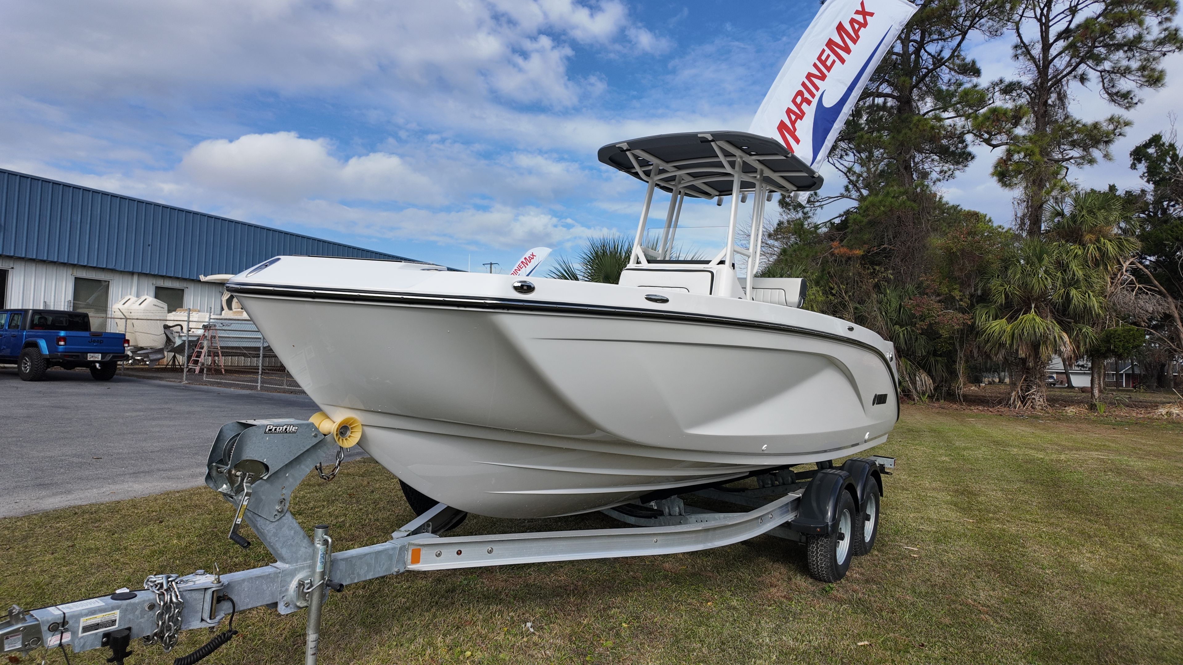 2025 Yamaha 220 FSH Sport Image Thumbnail #4