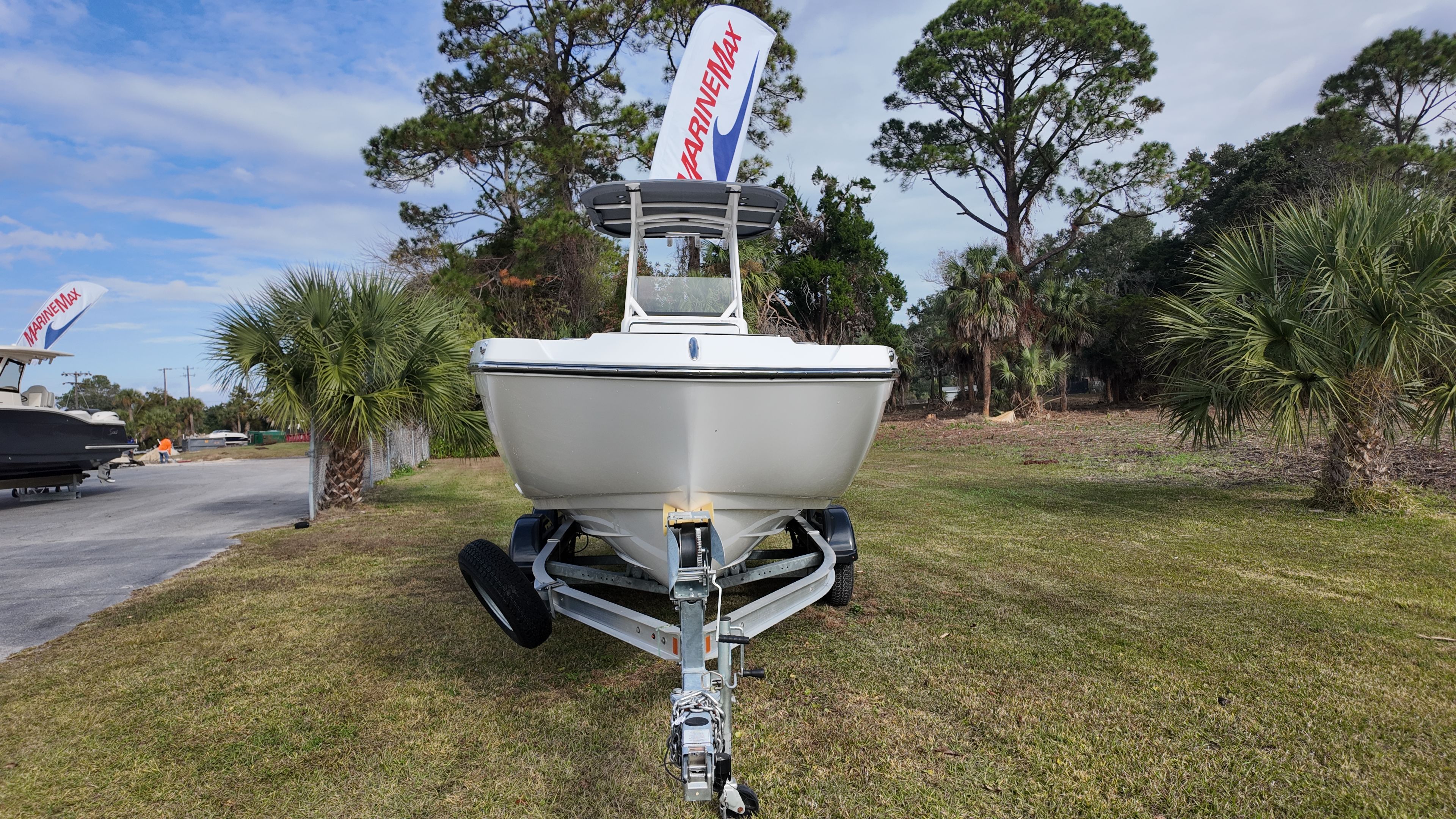 2025 Yamaha 220 FSH Sport Image Thumbnail #2