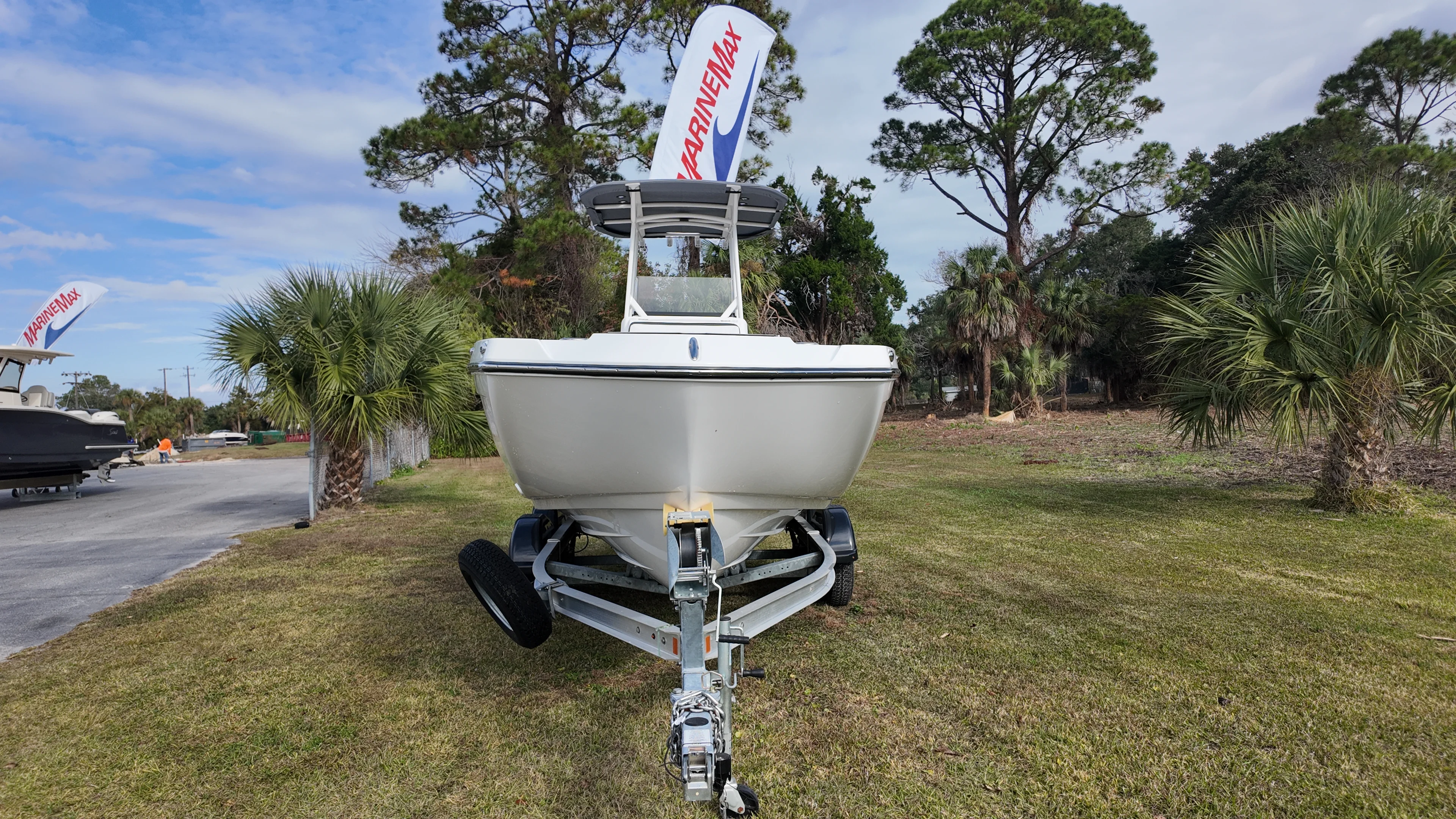 2025 Yamaha 220 FSH Sport Image Thumbnail #2