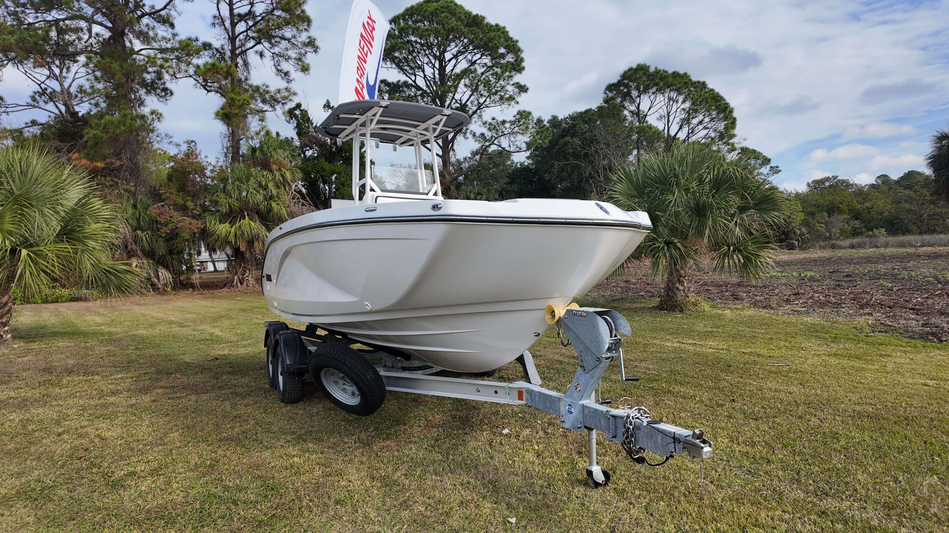 2025 Yamaha 220 FSH Sport Image Thumbnail #1