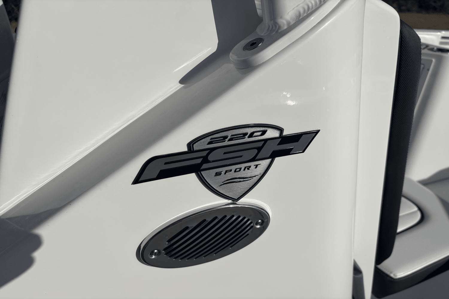 2025 Yamaha 220 FSH Sport Image Thumbnail #3