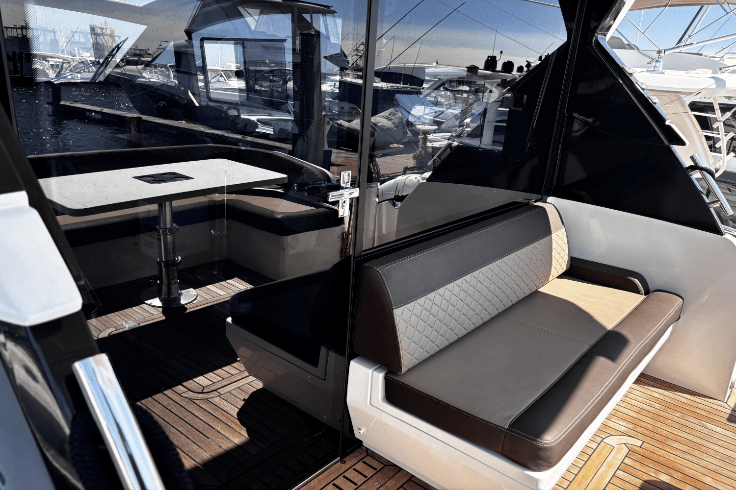 2021 Galeon 425 HTS Image Thumbnail #11