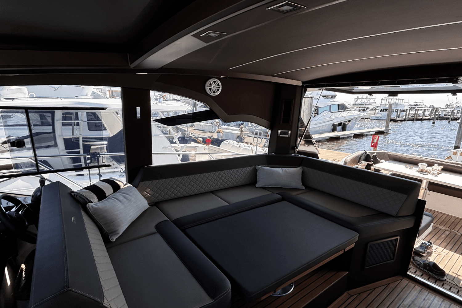 2021 Galeon 425 HTS Image Thumbnail #32